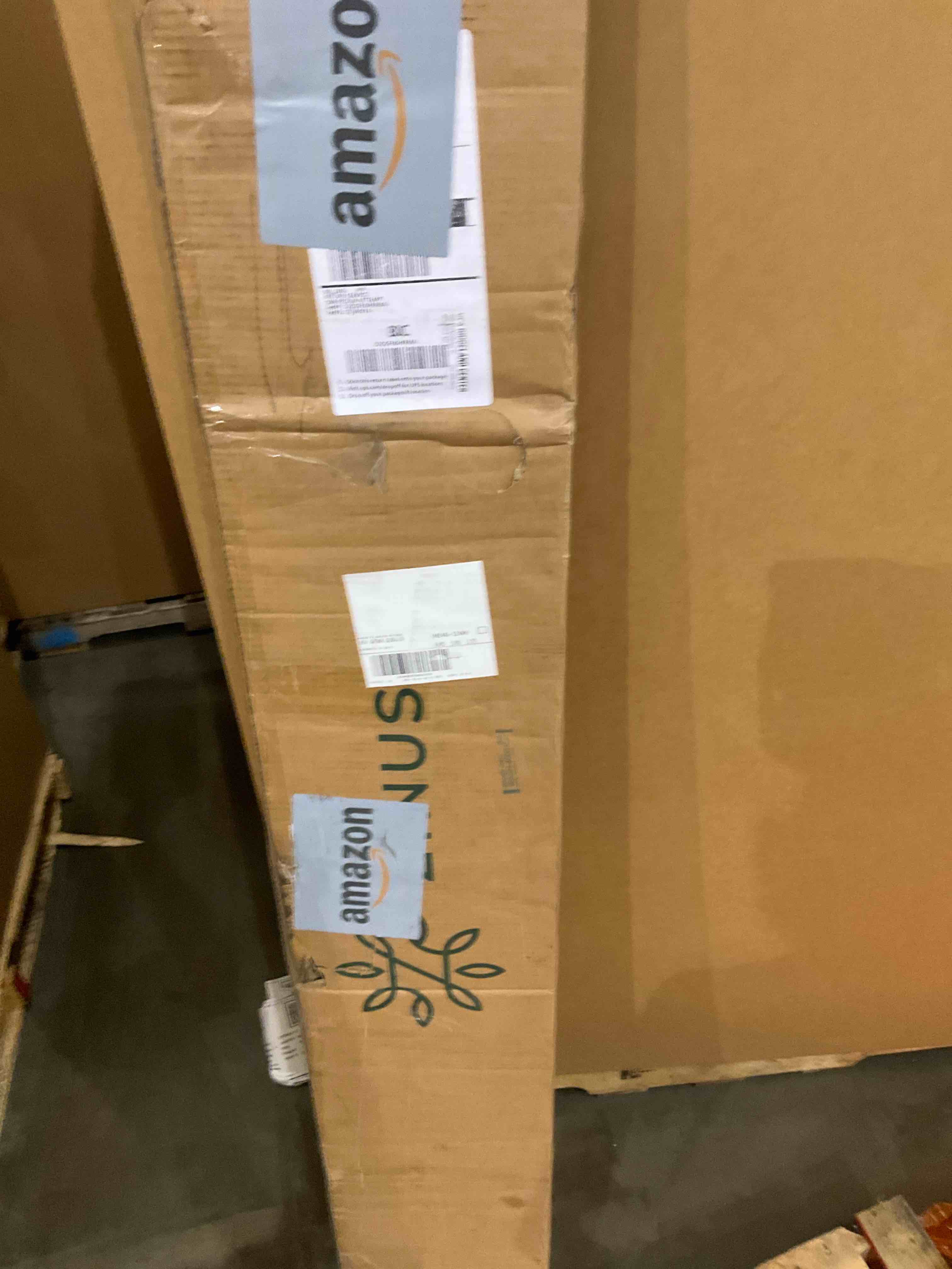 https://s3.amazonaws.com/lotting-images-prod/bidfta/TEA2471541_1744040132168.jpeg