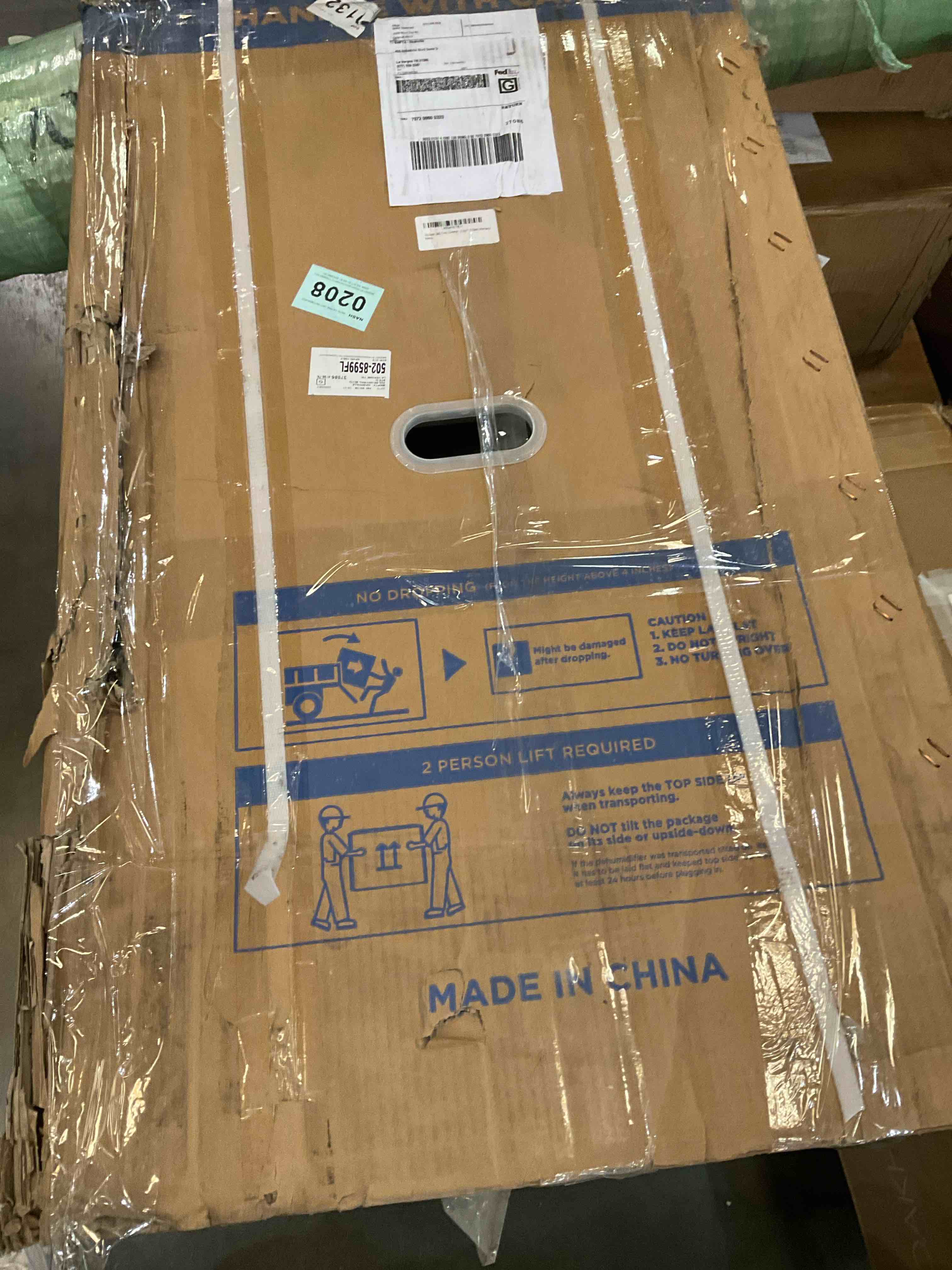 https://s3.amazonaws.com/lotting-images-prod/bidfta/TEA2473987_1743534770599.jpeg