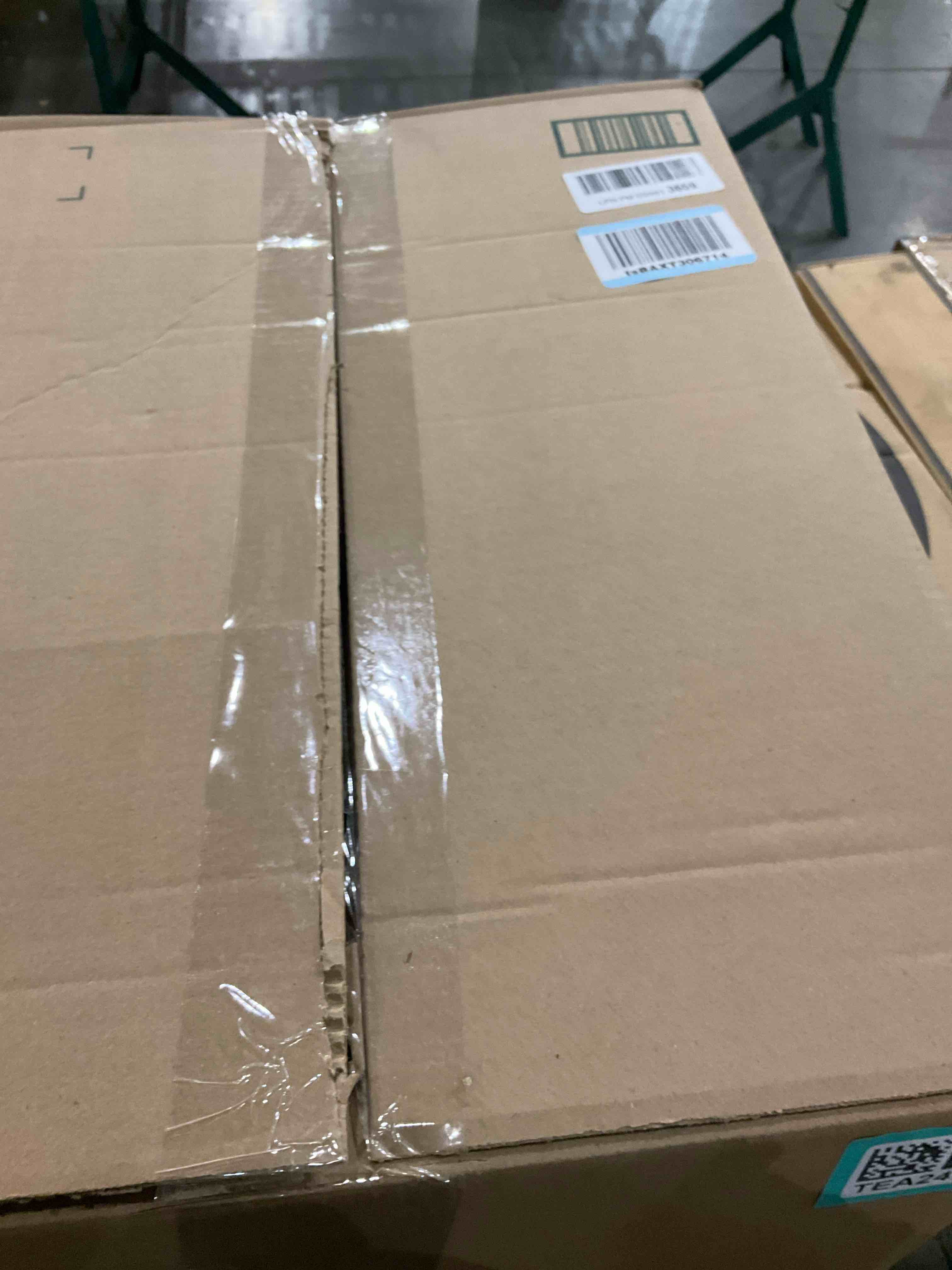 https://s3.amazonaws.com/lotting-images-prod/bidfta/TEA2474363_1744028611506.jpeg