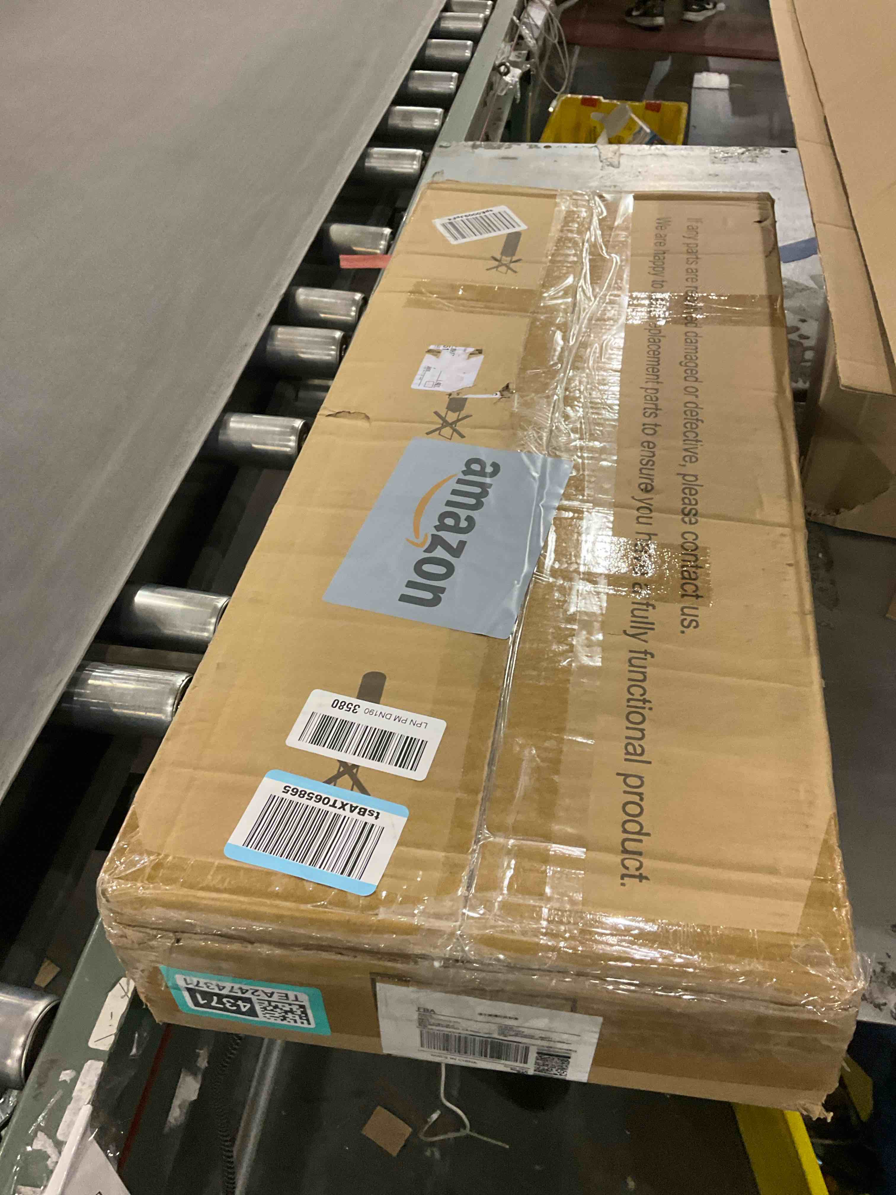 https://s3.amazonaws.com/lotting-images-prod/bidfta/TEA2474371_1744028724281.jpeg