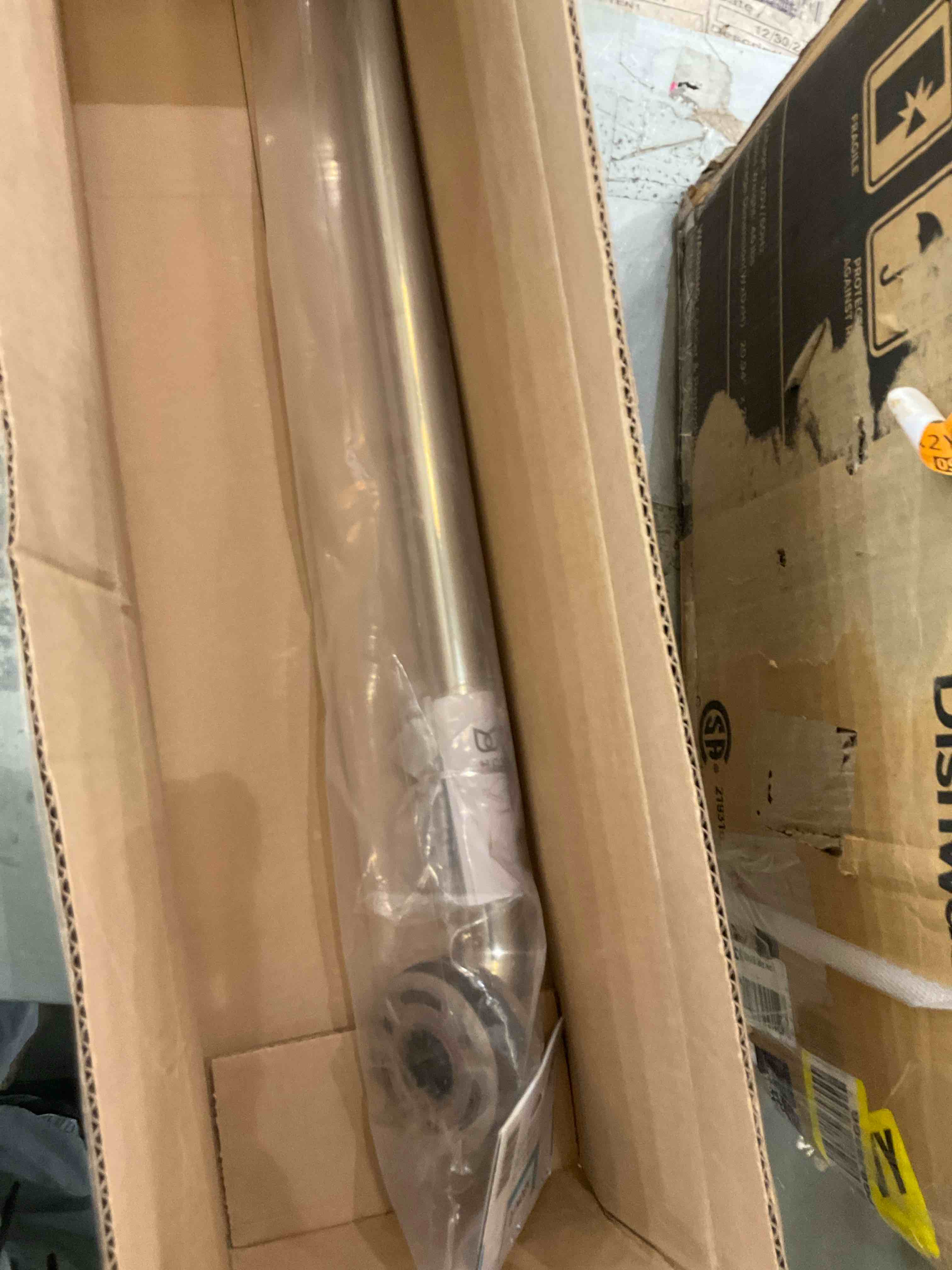 Moen R8724PS Bathroom Safety 24-Inch Grab Bar with Concealed Screws, Stainless