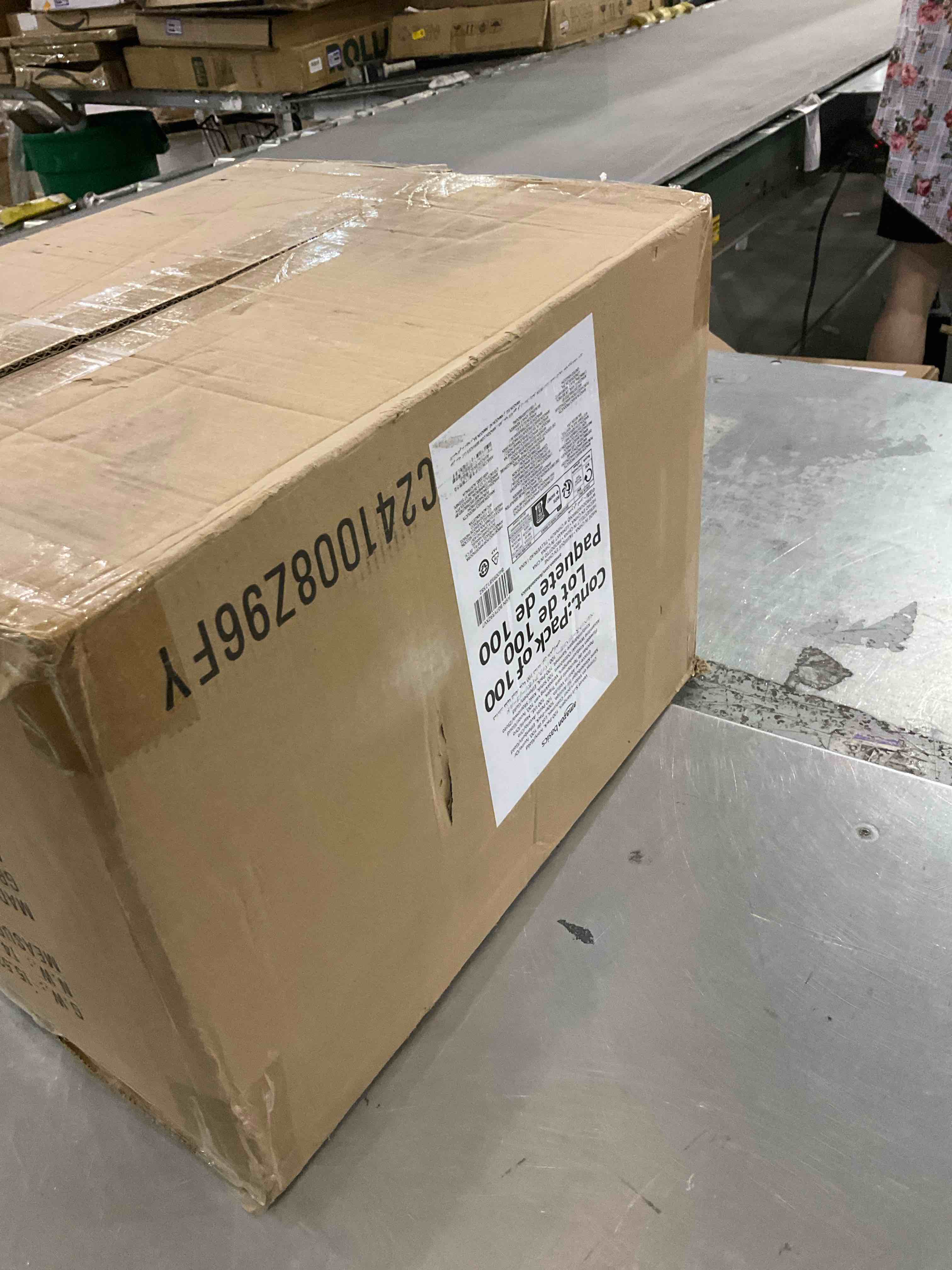 https://s3.amazonaws.com/lotting-images-prod/bidfta/TEA2477210_1743692418578.jpeg