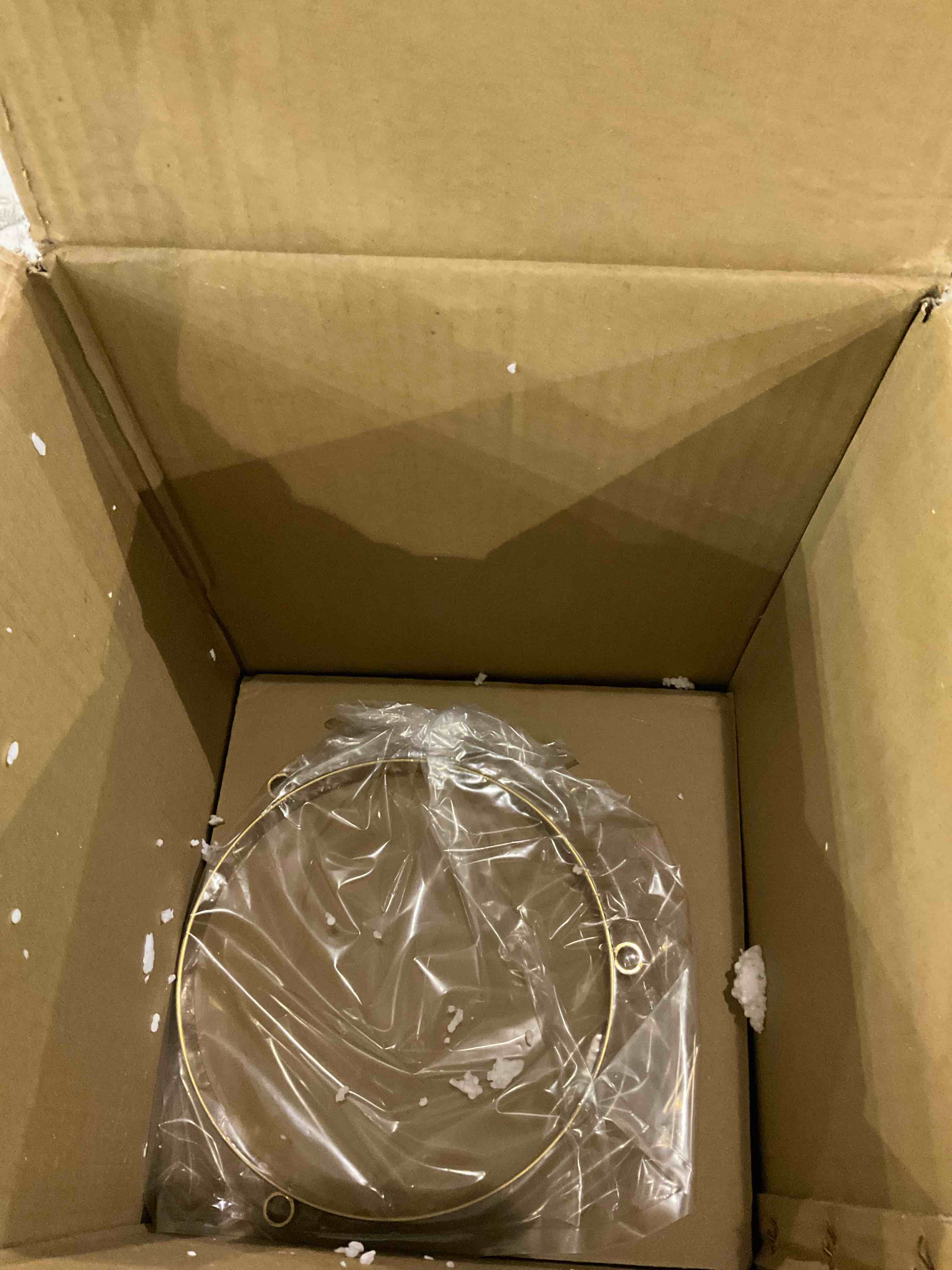 https://s3.amazonaws.com/lotting-images-prod/bidfta/TEA2478222_1744026100259.jpeg