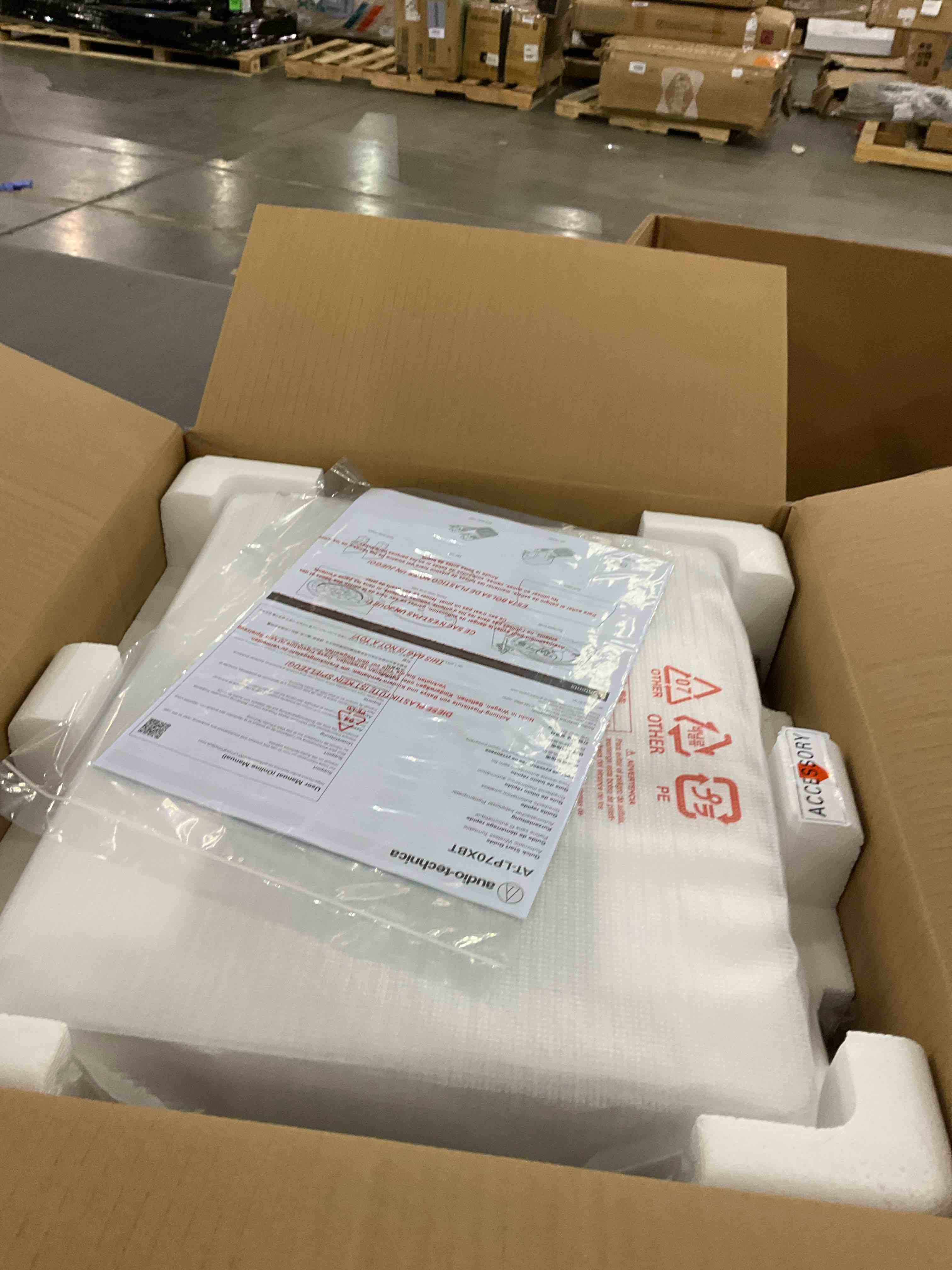 https://s3.amazonaws.com/lotting-images-prod/bidfta/TEA2479597_1743440396816.jpeg