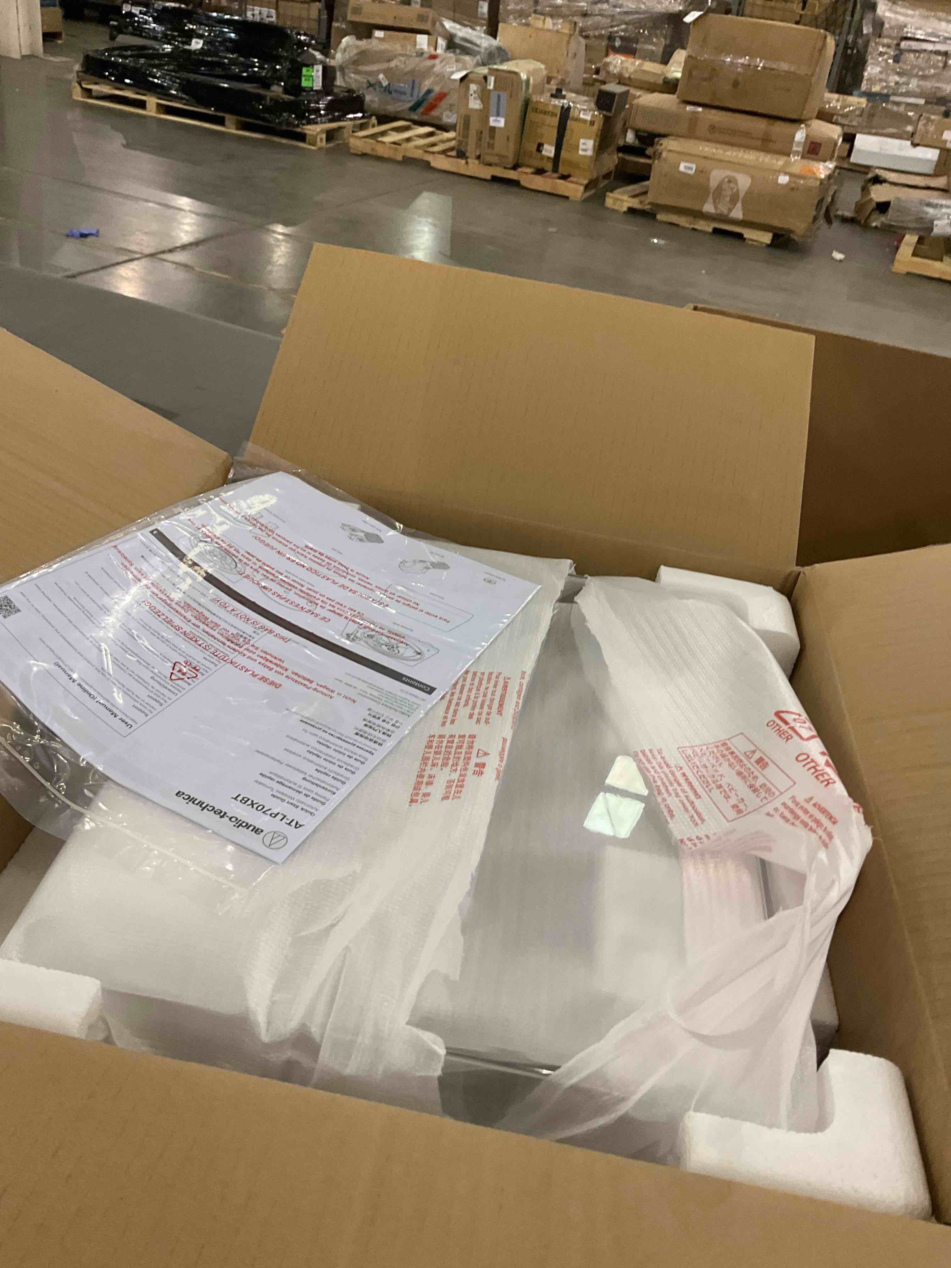https://s3.amazonaws.com/lotting-images-prod/bidfta/TEA2479597_1743440405608.jpeg