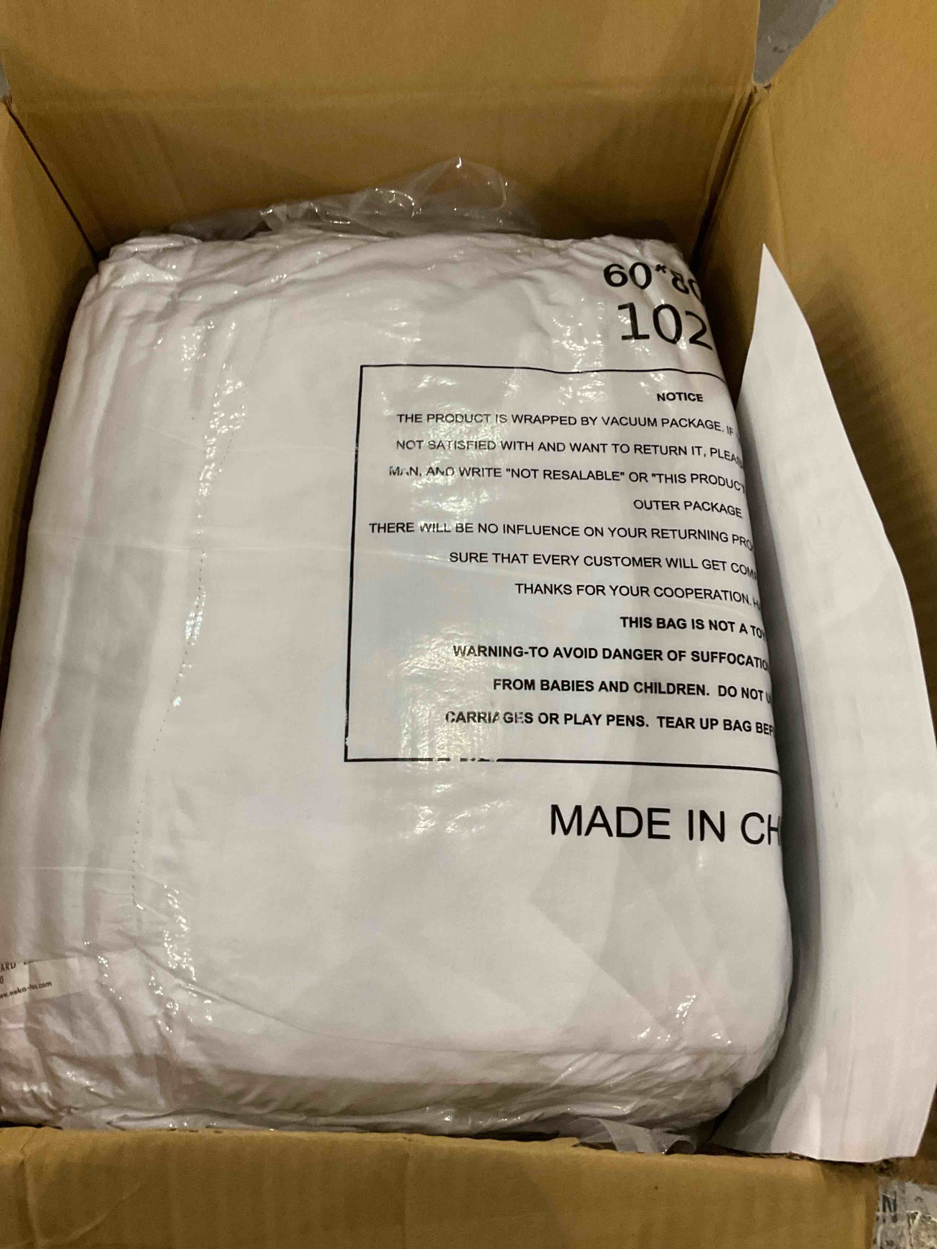 https://s3.amazonaws.com/lotting-images-prod/bidfta/TEA2479865_1743507483301.jpeg