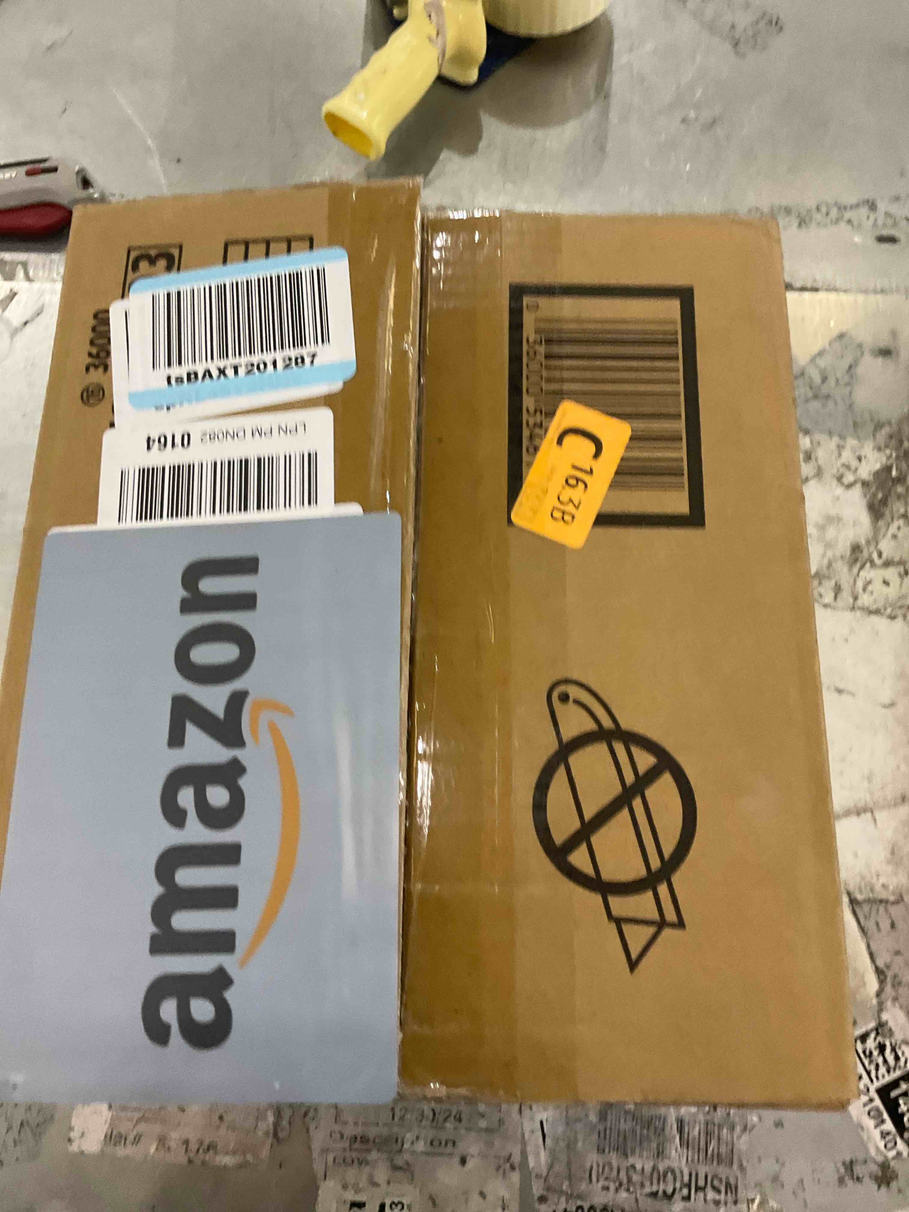 https://s3.amazonaws.com/lotting-images-prod/bidfta/TEA2480148_1743517548051.jpeg