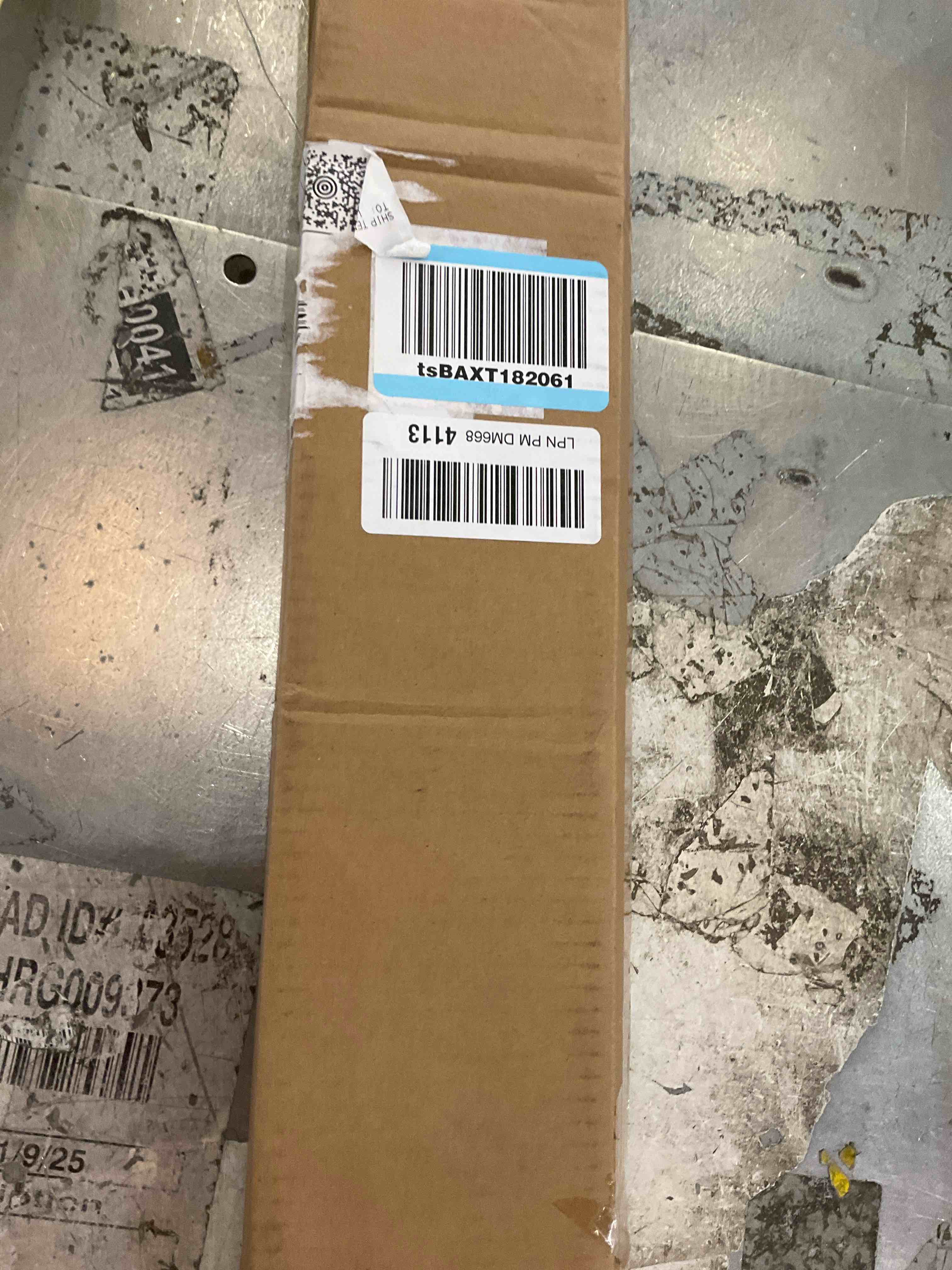 https://s3.amazonaws.com/lotting-images-prod/bidfta/TEA2480475_1743526943782.jpeg