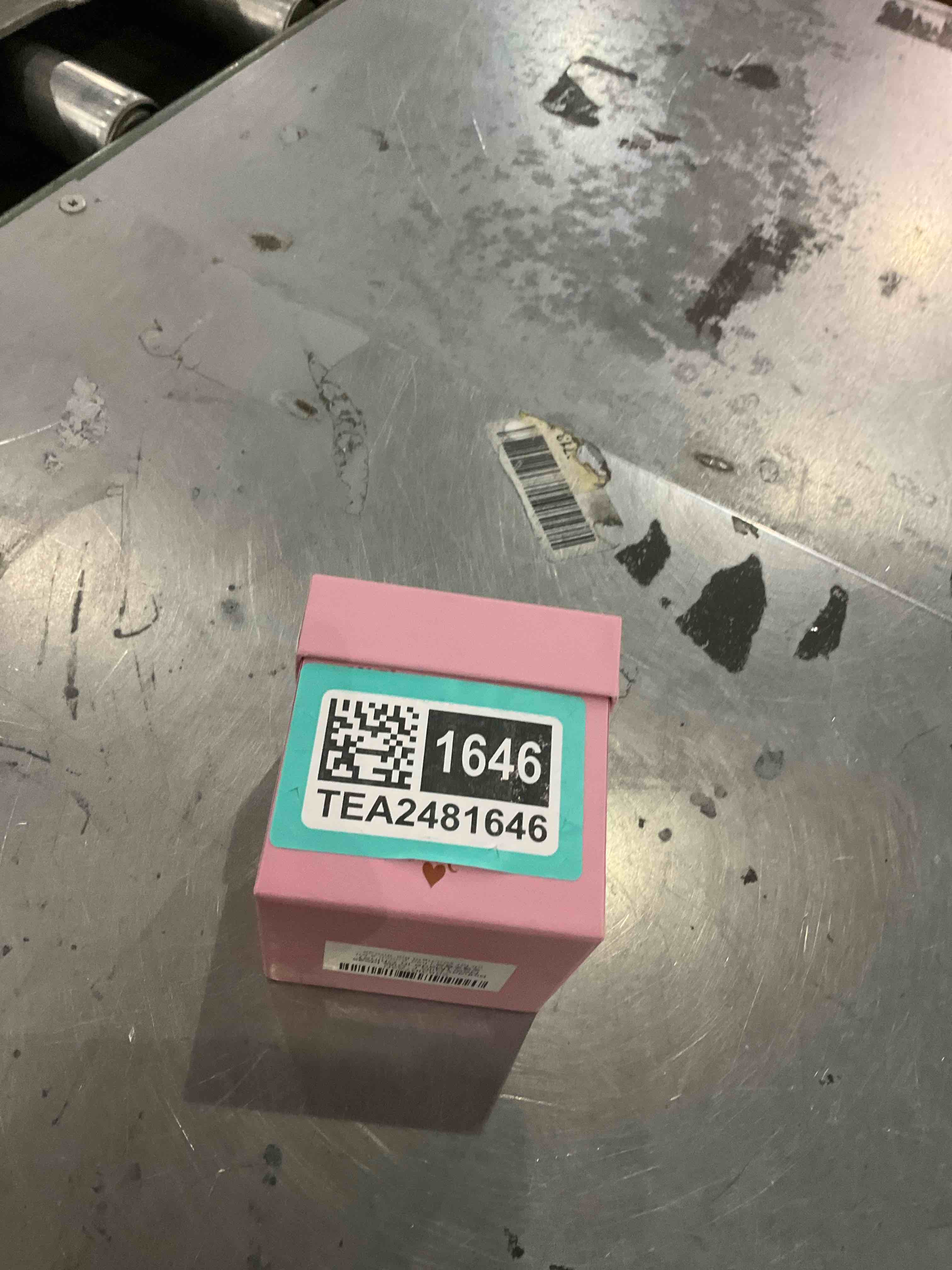 https://s3.amazonaws.com/lotting-images-prod/bidfta/TEA2481646_1744025152327.jpeg