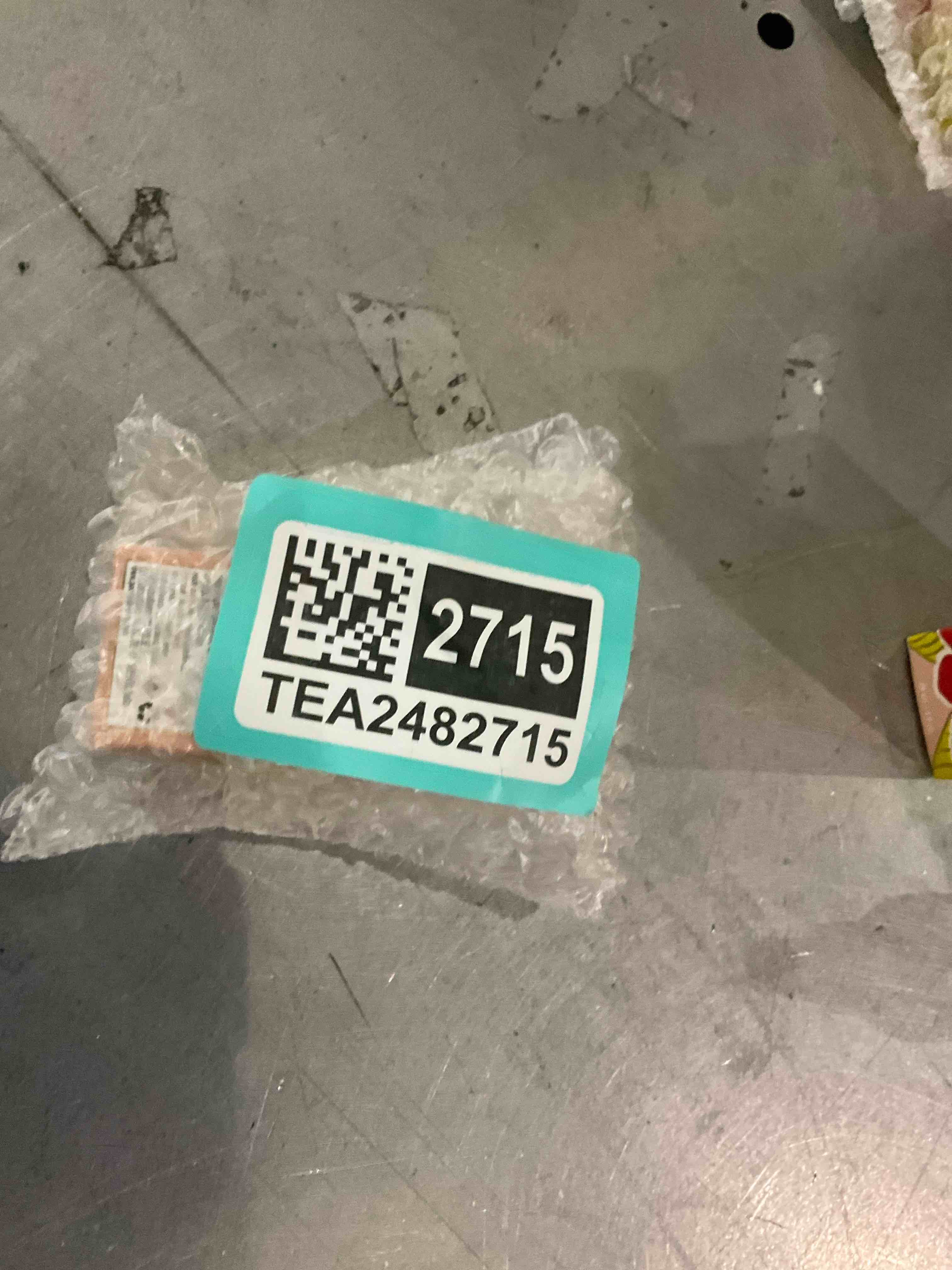 https://s3.amazonaws.com/lotting-images-prod/bidfta/TEA2482715_1744393664426.jpeg