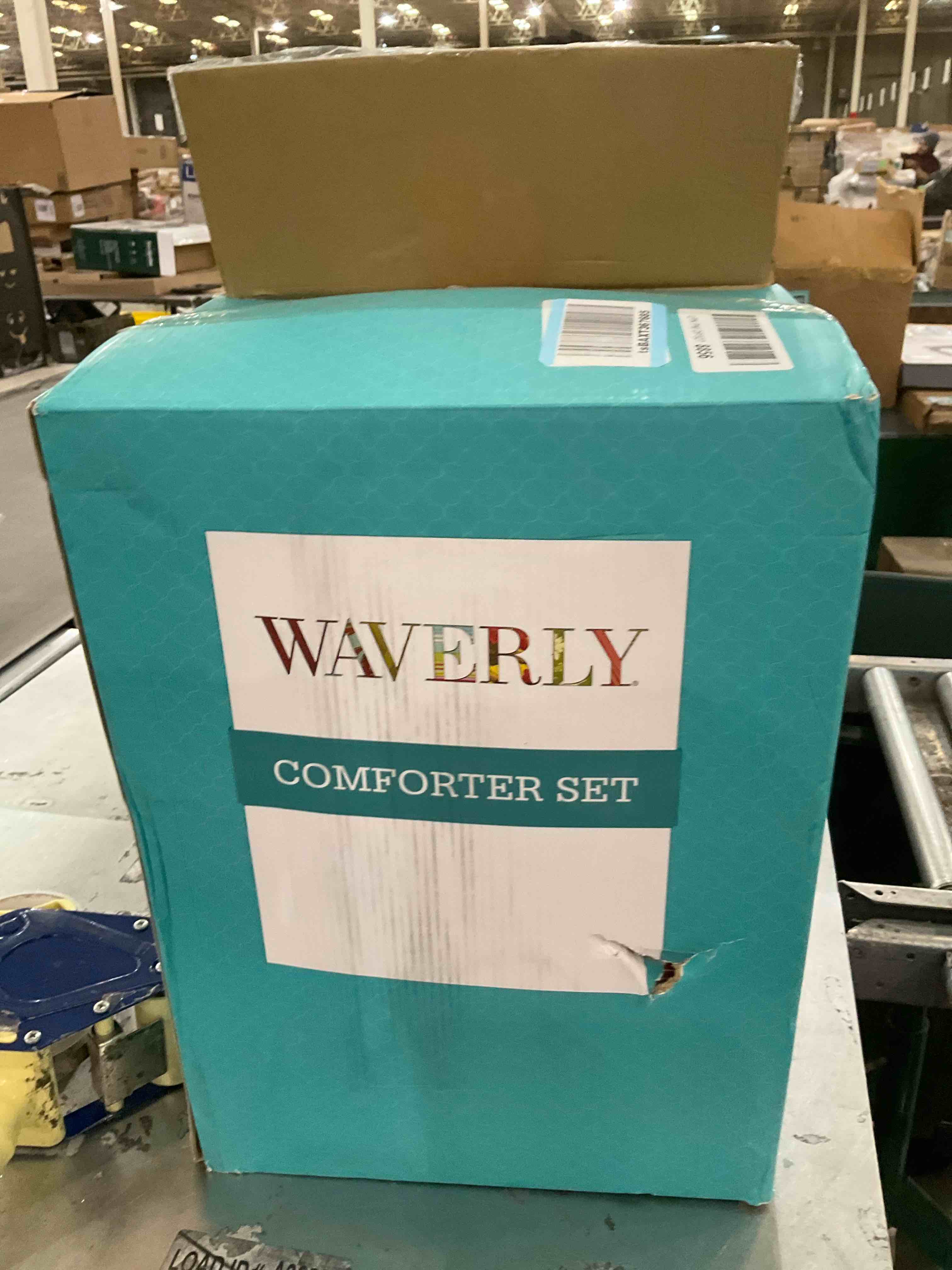 https://s3.amazonaws.com/lotting-images-prod/bidfta/TEA2486160_1743528591119.jpeg
