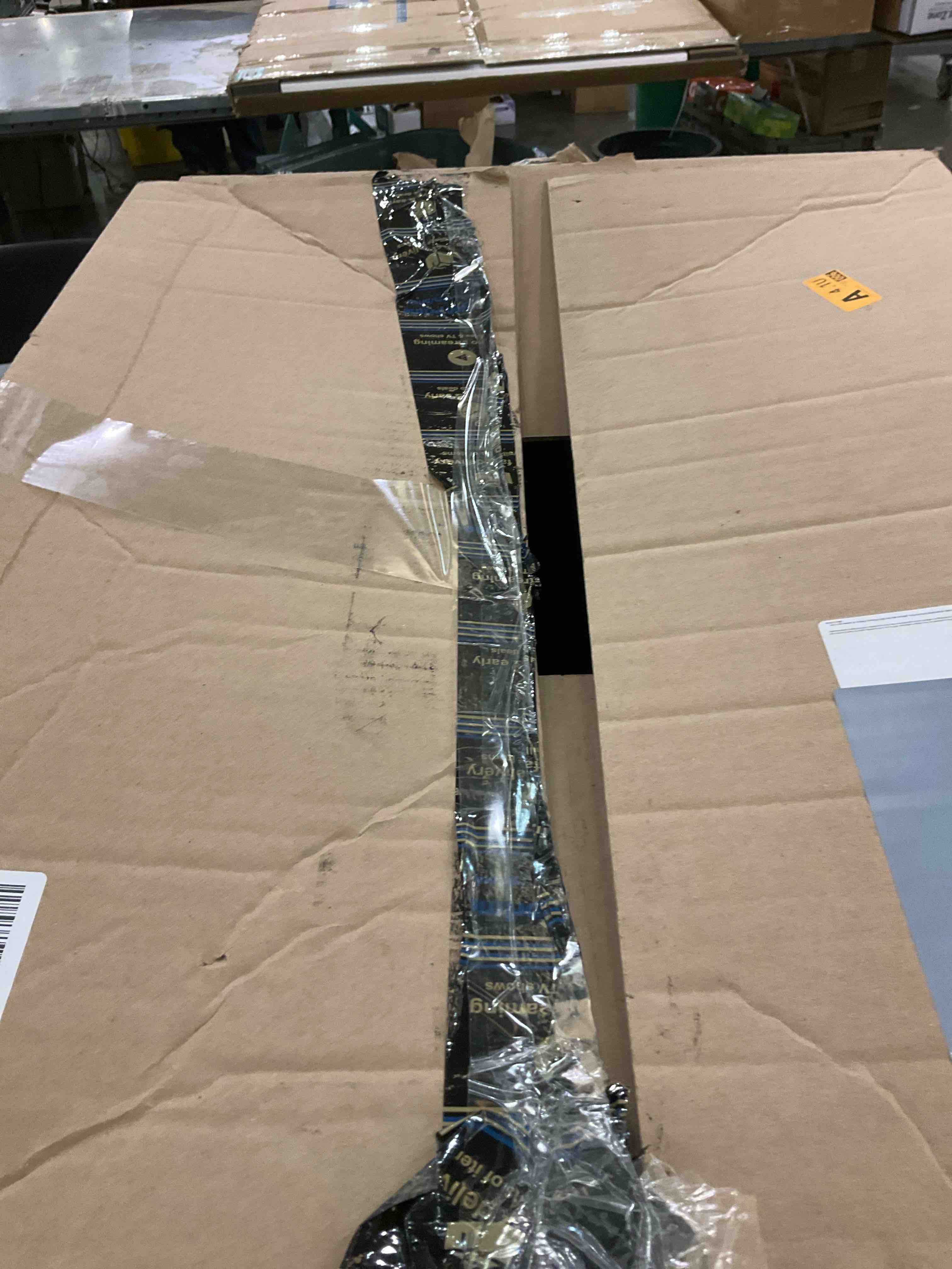 https://s3.amazonaws.com/lotting-images-prod/bidfta/TEA2486750_1743614113893.jpeg