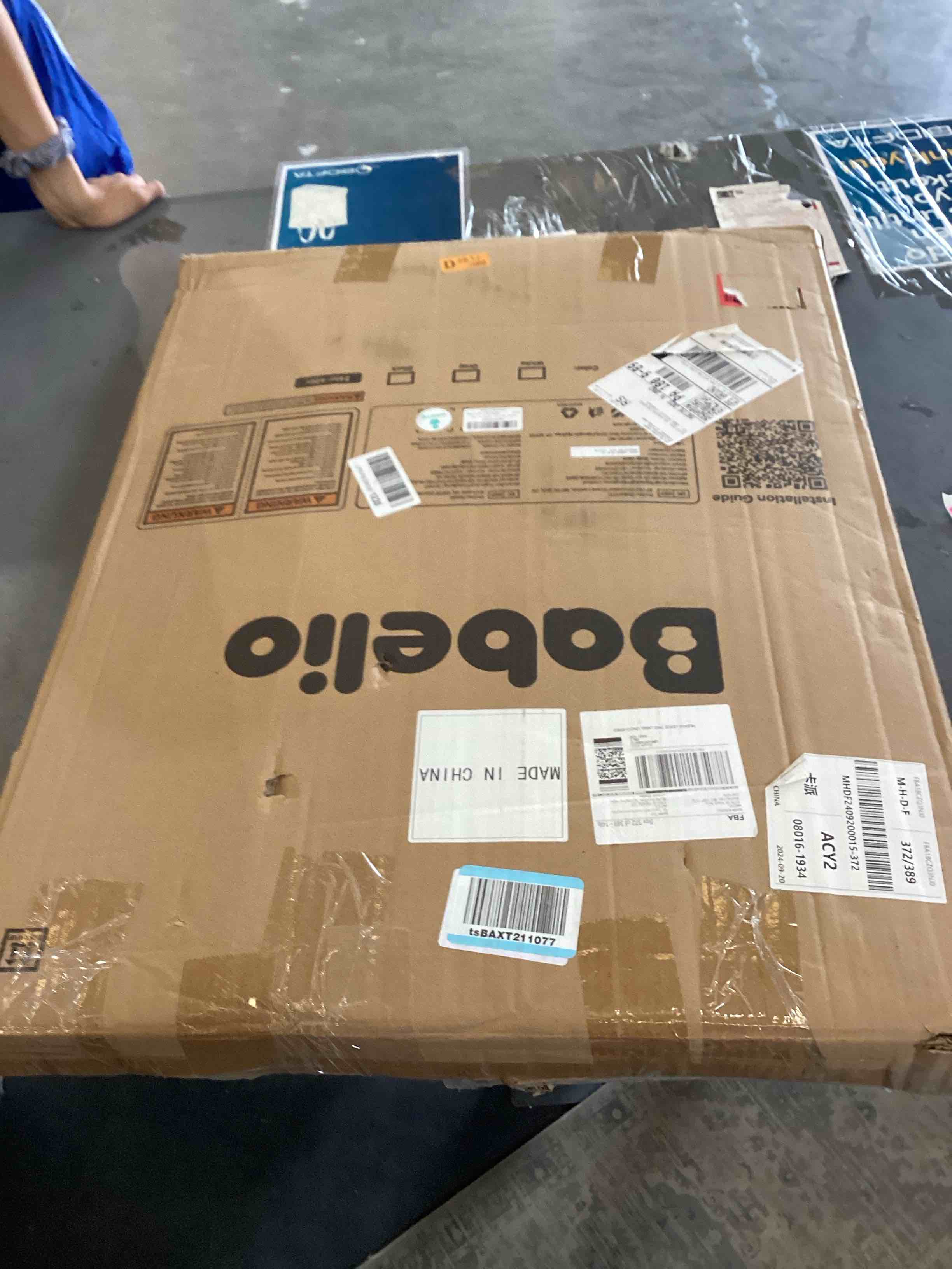 https://s3.amazonaws.com/lotting-images-prod/bidfta/TEA2487170_1756404143421.jpeg