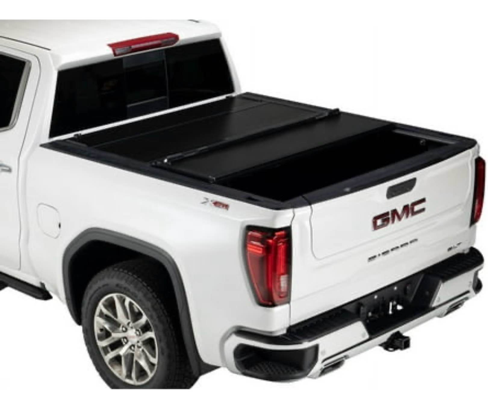 Gator by RealTruck FX Hard Quad-Fold Truck Bed Tonneau Cover | 8828338 | Compatible with 2021 - 2022 Ford F-150 8  2  Bed (97.6 )