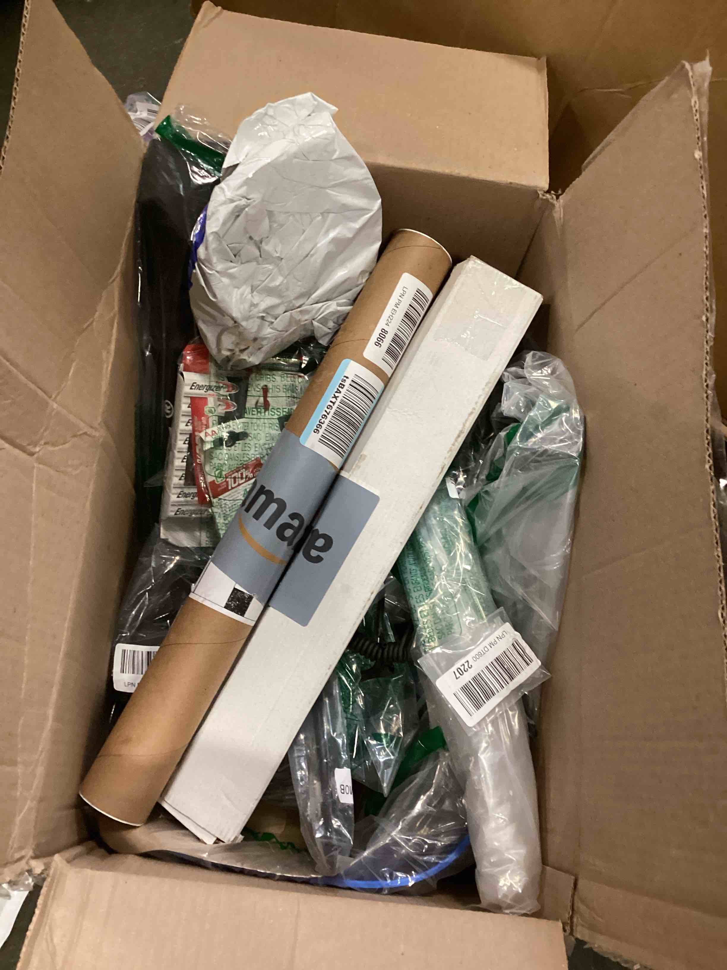 https://s3.amazonaws.com/lotting-images-prod/bidfta/TEA2563615_1754338412128.jpeg