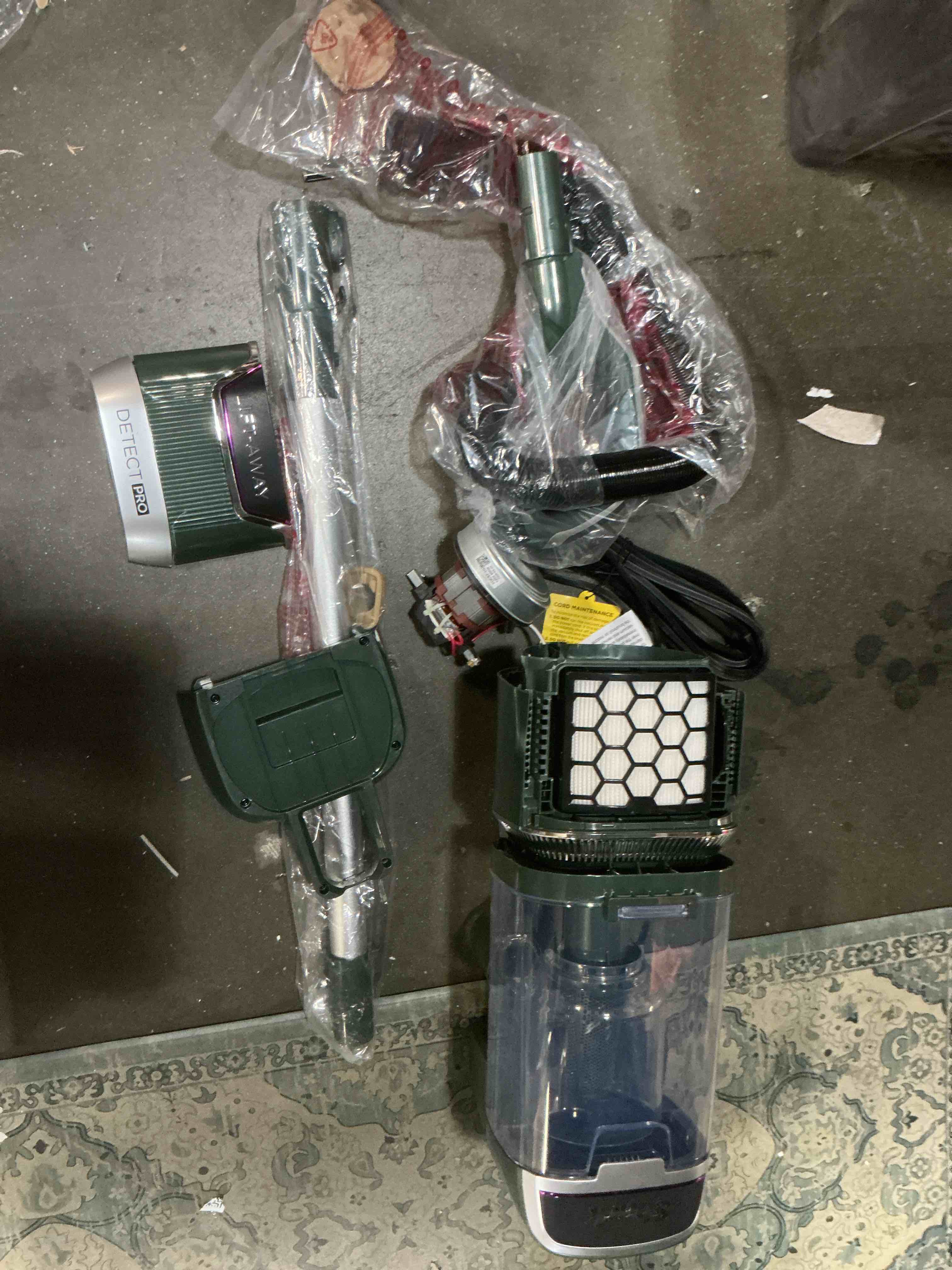 Condition photo showing As Is for (incomplete, missing pieces) Shark Detect Pro Lift-Away ADV Bagless Upright Vacuum with DuoClean Detect, HEPA Filter, Anti-Allergen, Powerful Suction, and Odor Neutralizer Technology, Evergreen, LA802 Detect Pro Lift-Away (Evergreen)