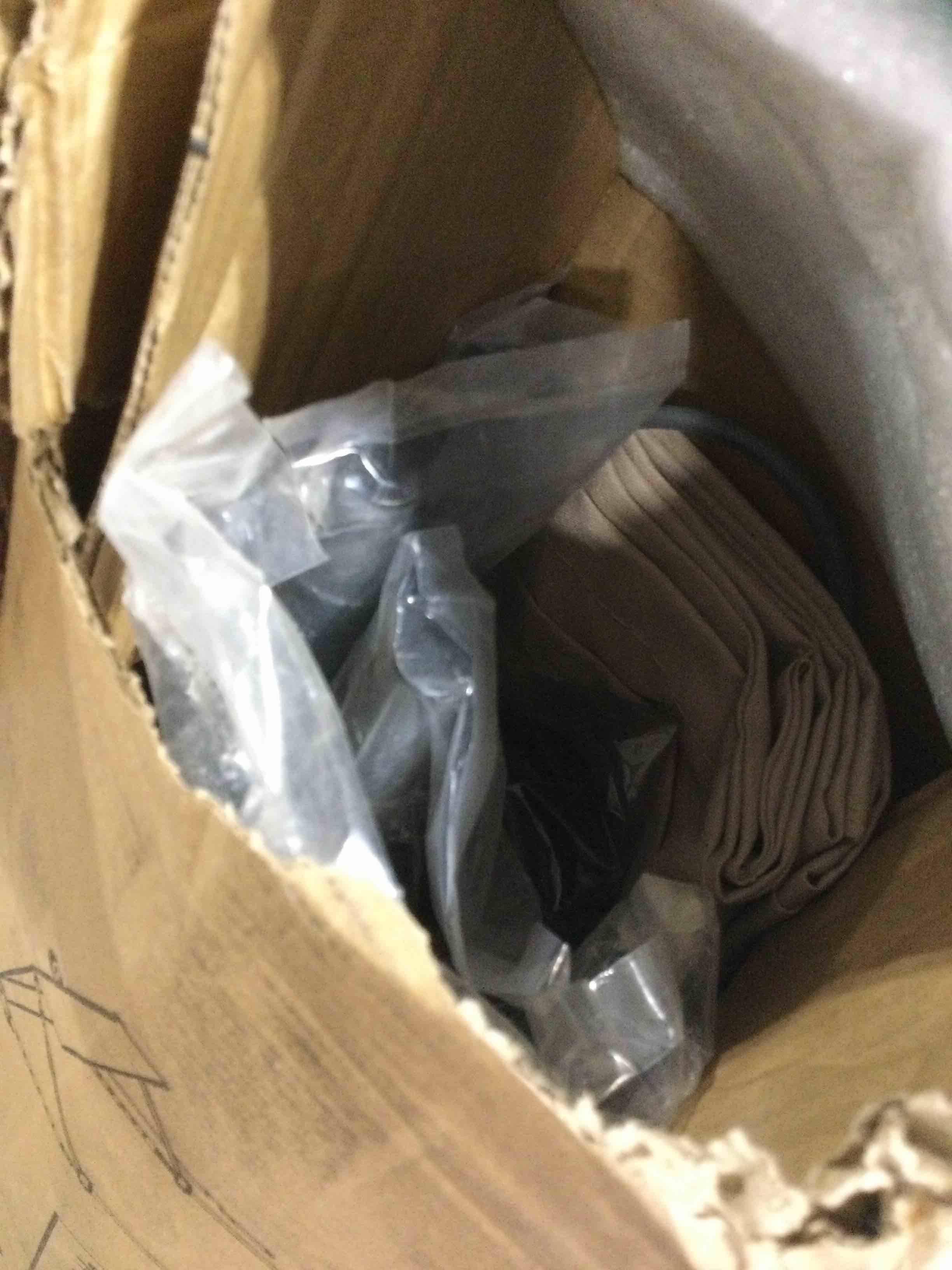 https://s3.amazonaws.com/lotting-images-prod/bidfta/TEA2800292_1747998651210.jpeg