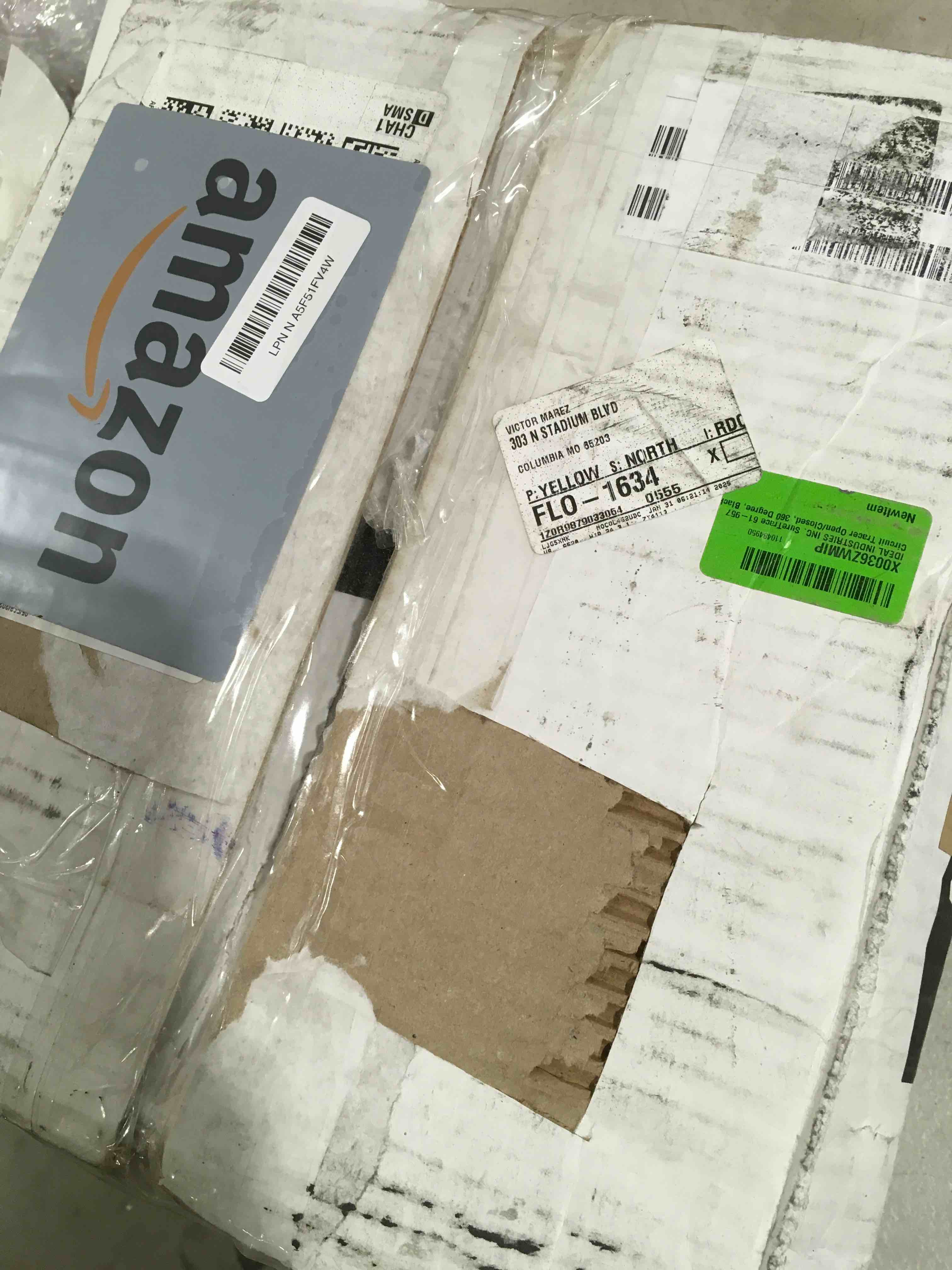 https://s3.amazonaws.com/lotting-images-prod/bidfta/TEA2800577_1748367793451.jpeg