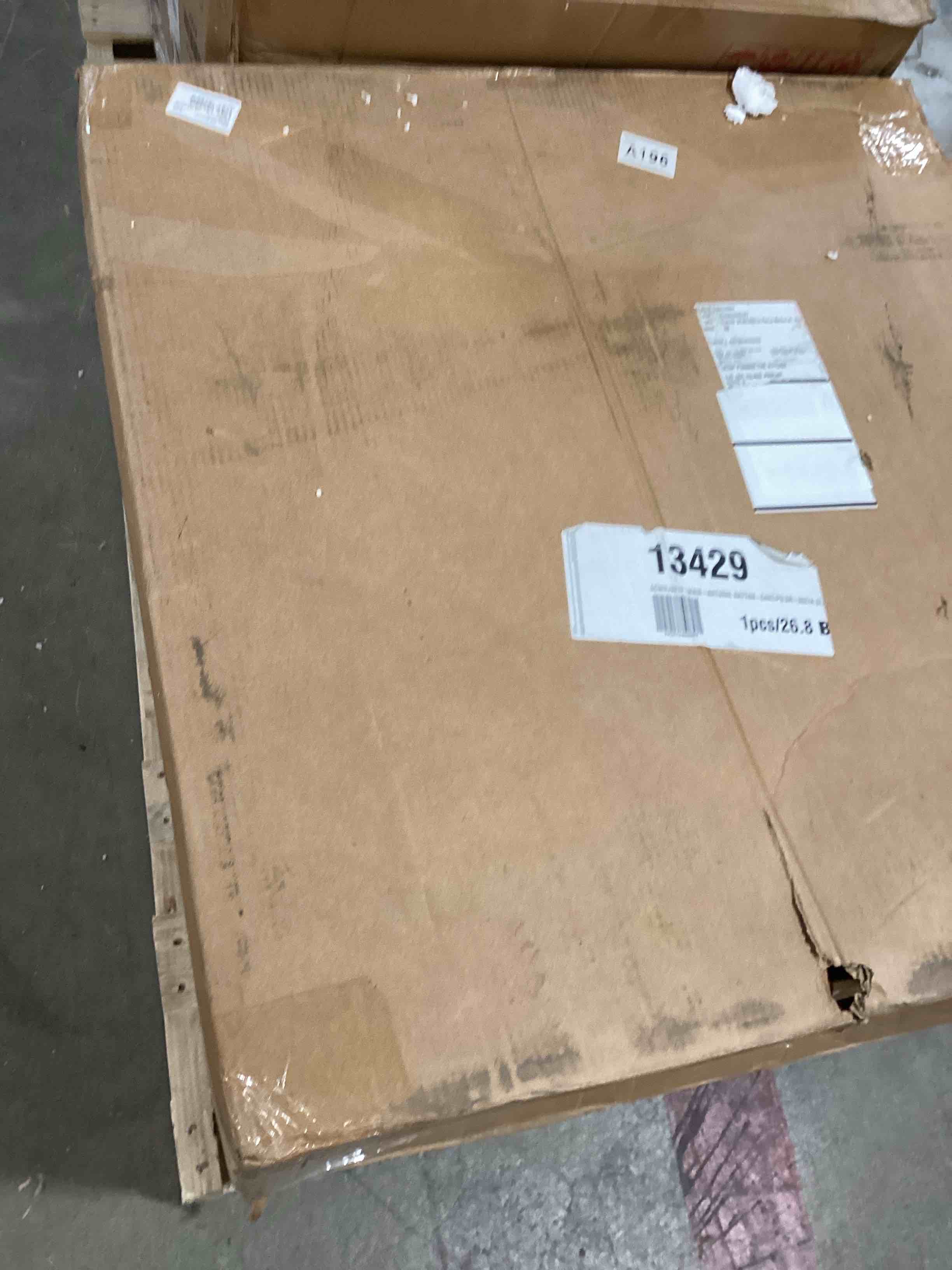 https://s3.amazonaws.com/lotting-images-prod/bidfta/TEA2801069_1748883560215.jpeg