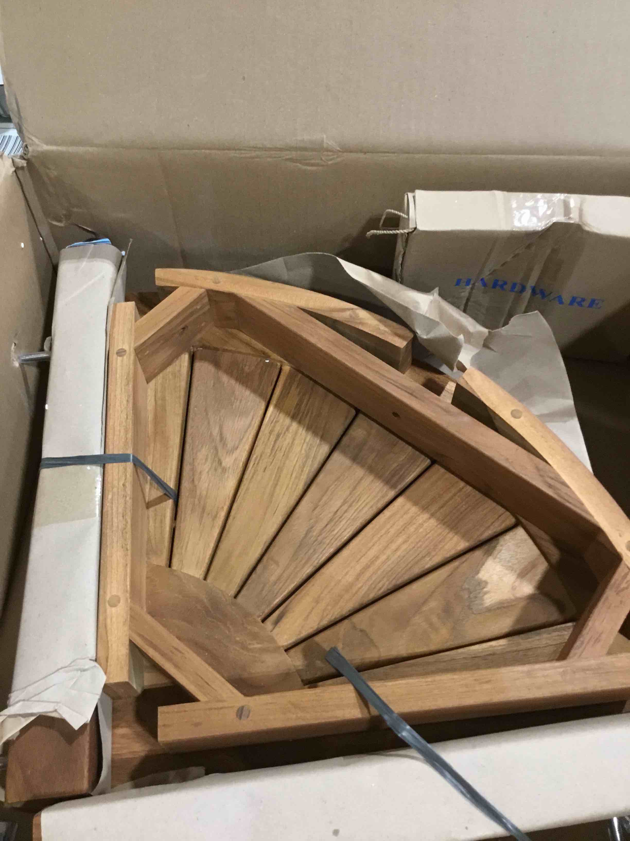 https://s3.amazonaws.com/lotting-images-prod/bidfta/TEA2802892_1750768423375.jpeg