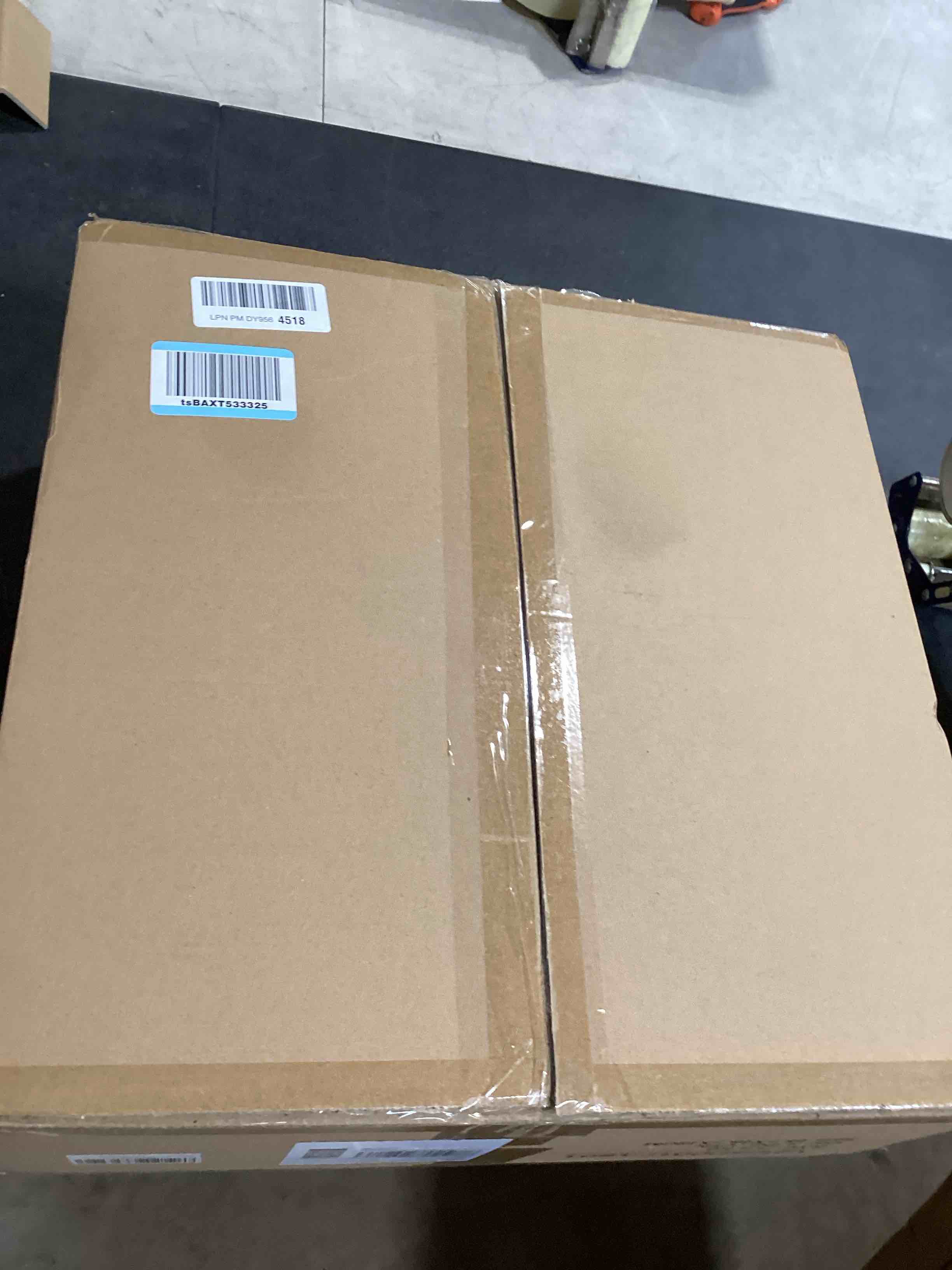 https://s3.amazonaws.com/lotting-images-prod/bidfta/TEA2802962_1750794220517.jpeg