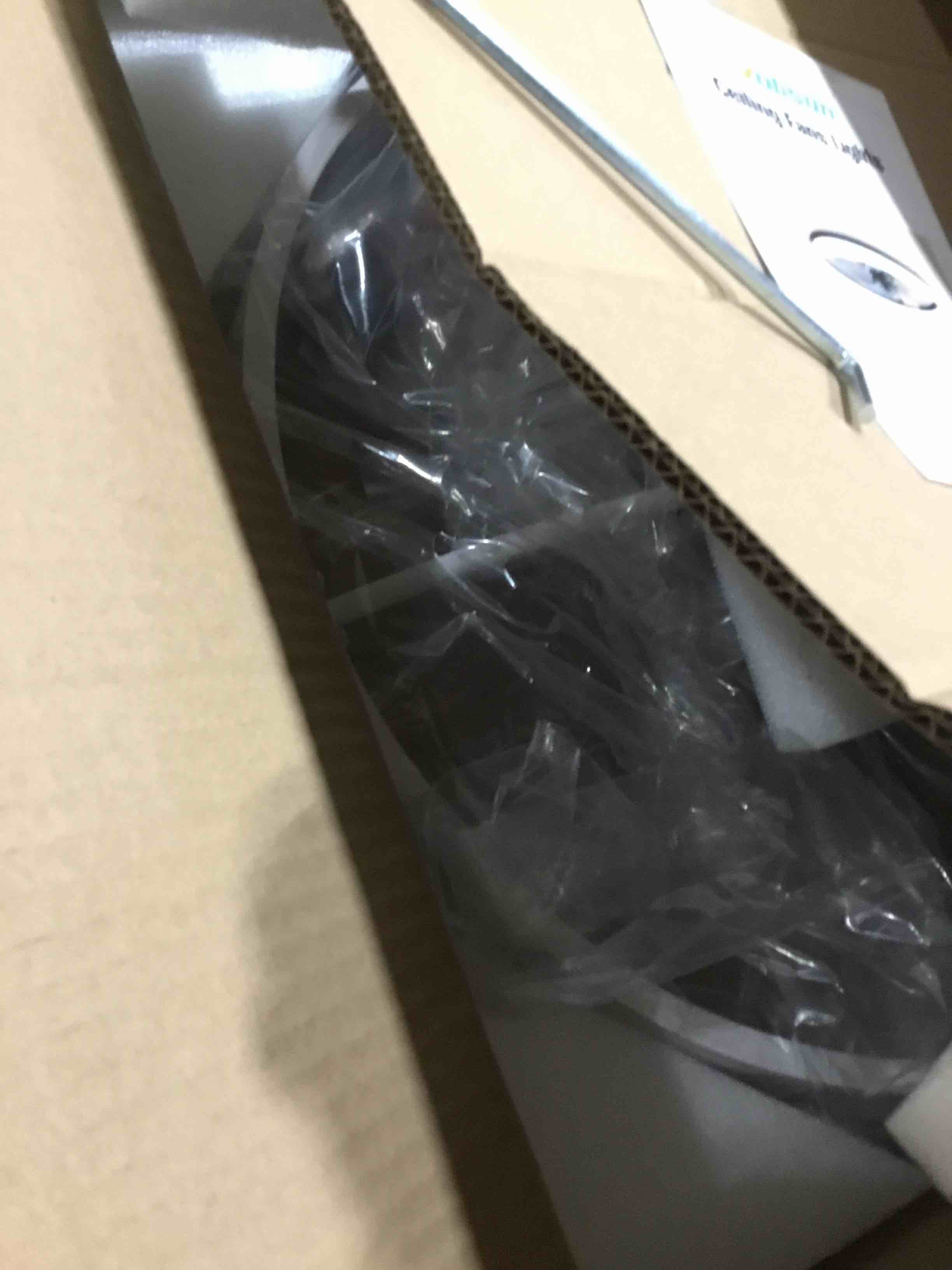 https://s3.amazonaws.com/lotting-images-prod/bidfta/TEA2802984_1750851734554.jpeg