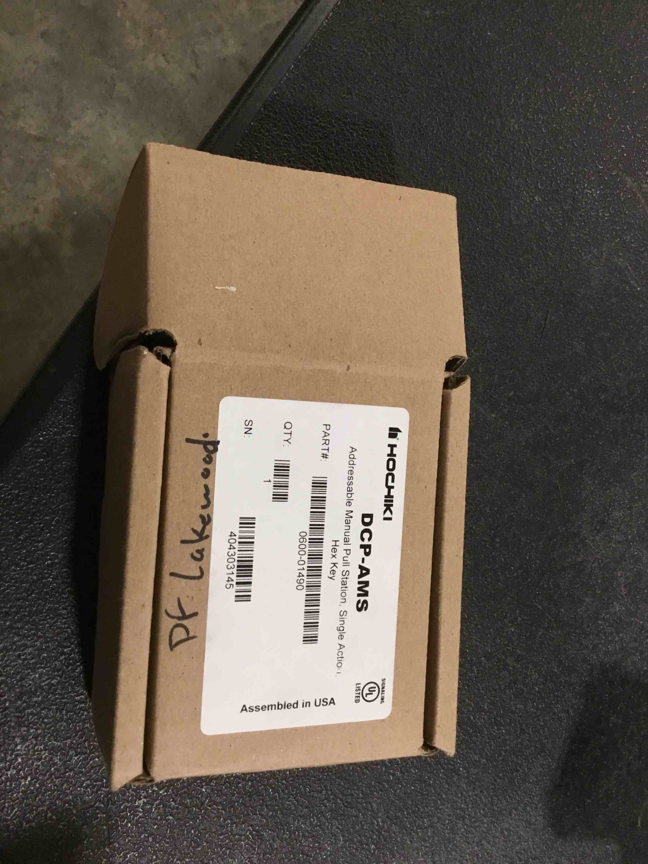 https://s3.amazonaws.com/lotting-images-prod/bidfta/TEA2802997_1750854124098.jpeg