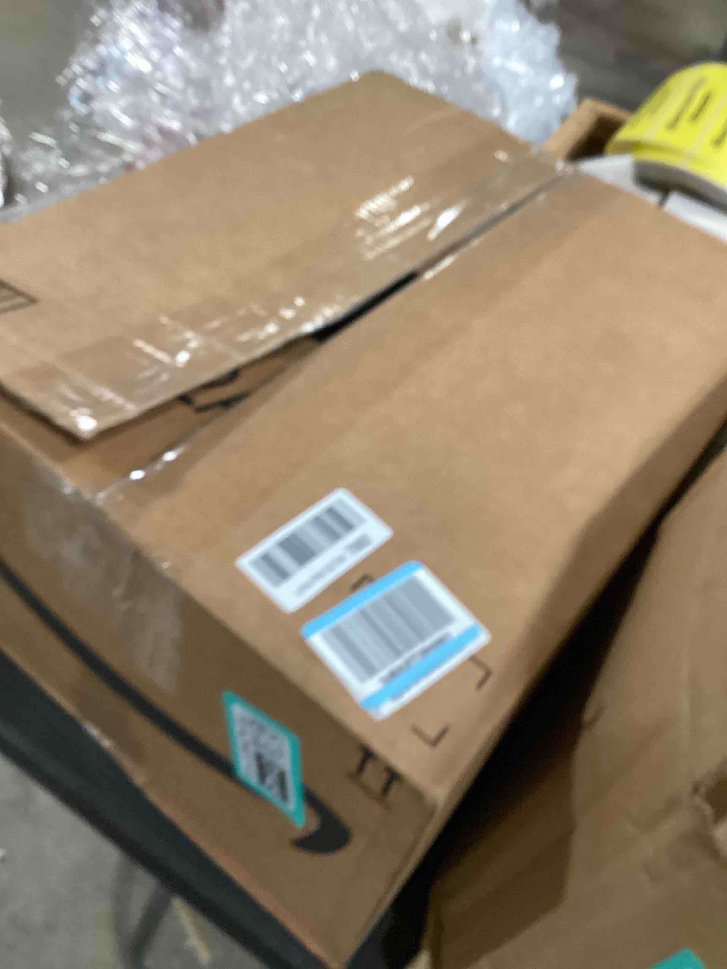 https://s3.amazonaws.com/lotting-images-prod/bidfta/TEA2803145_1747847287332.jpeg