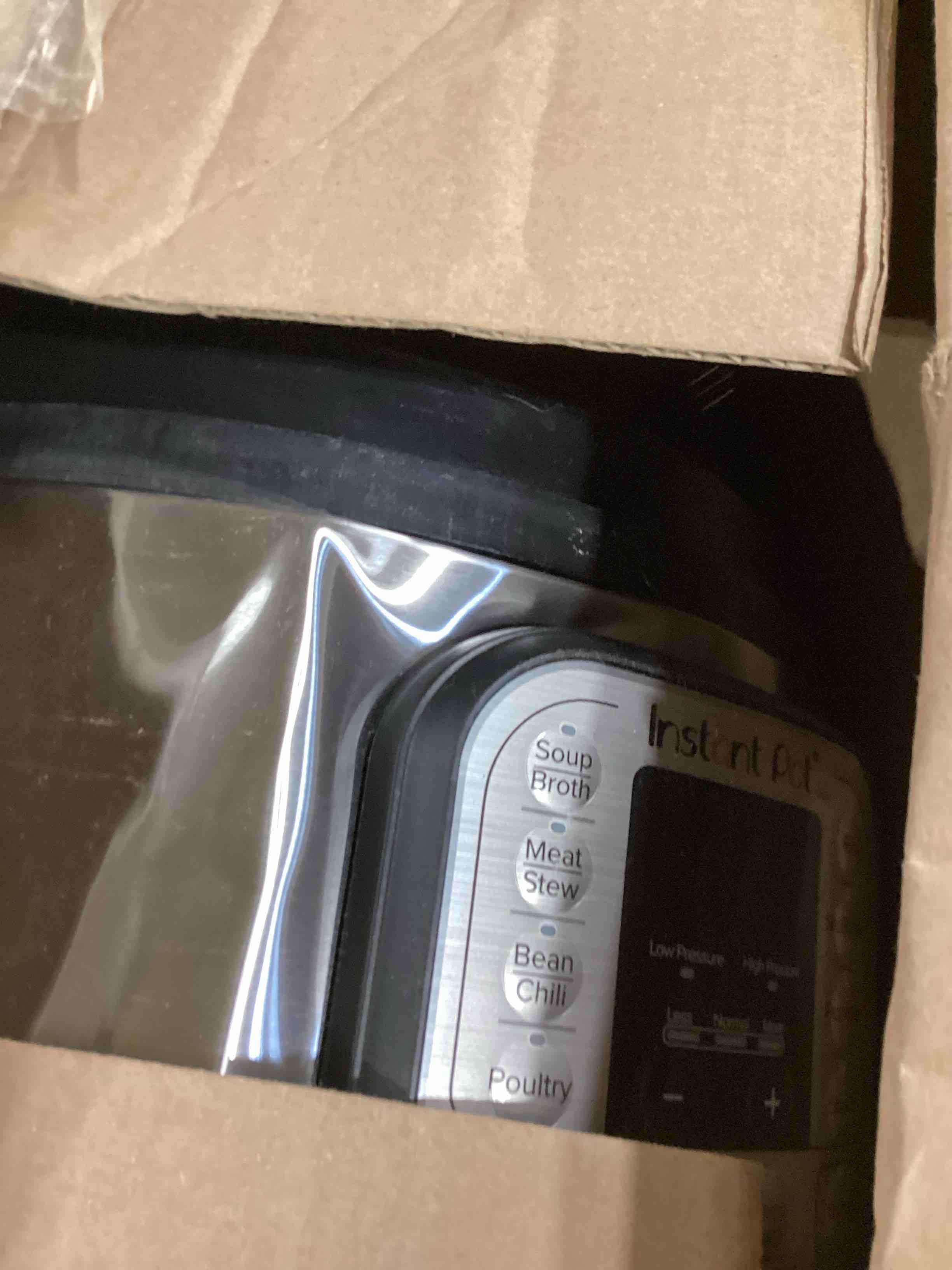 https://s3.amazonaws.com/lotting-images-prod/bidfta/TEA2803152_1747847683430.jpeg