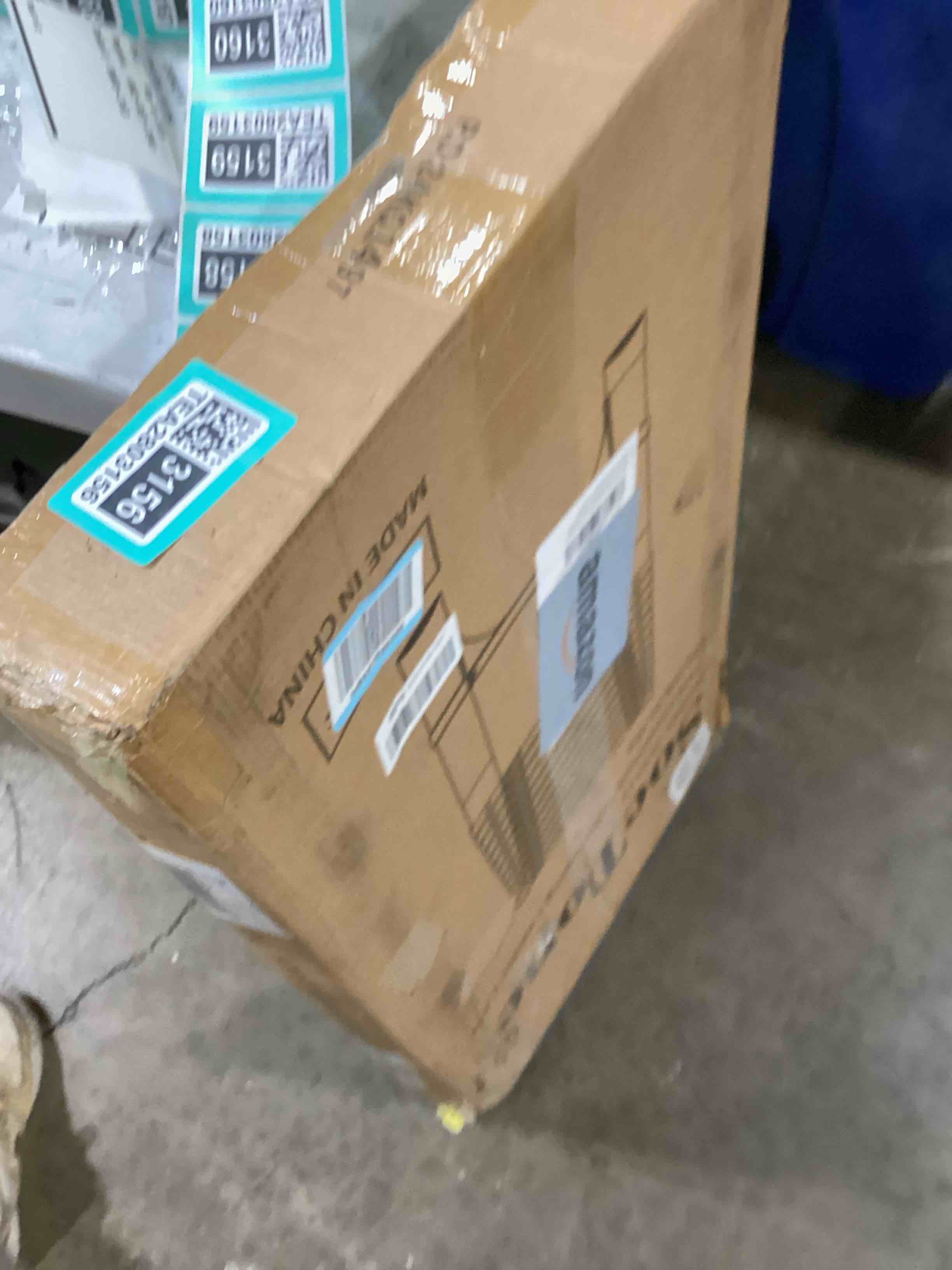 https://s3.amazonaws.com/lotting-images-prod/bidfta/TEA2803156_1747847672366.jpeg