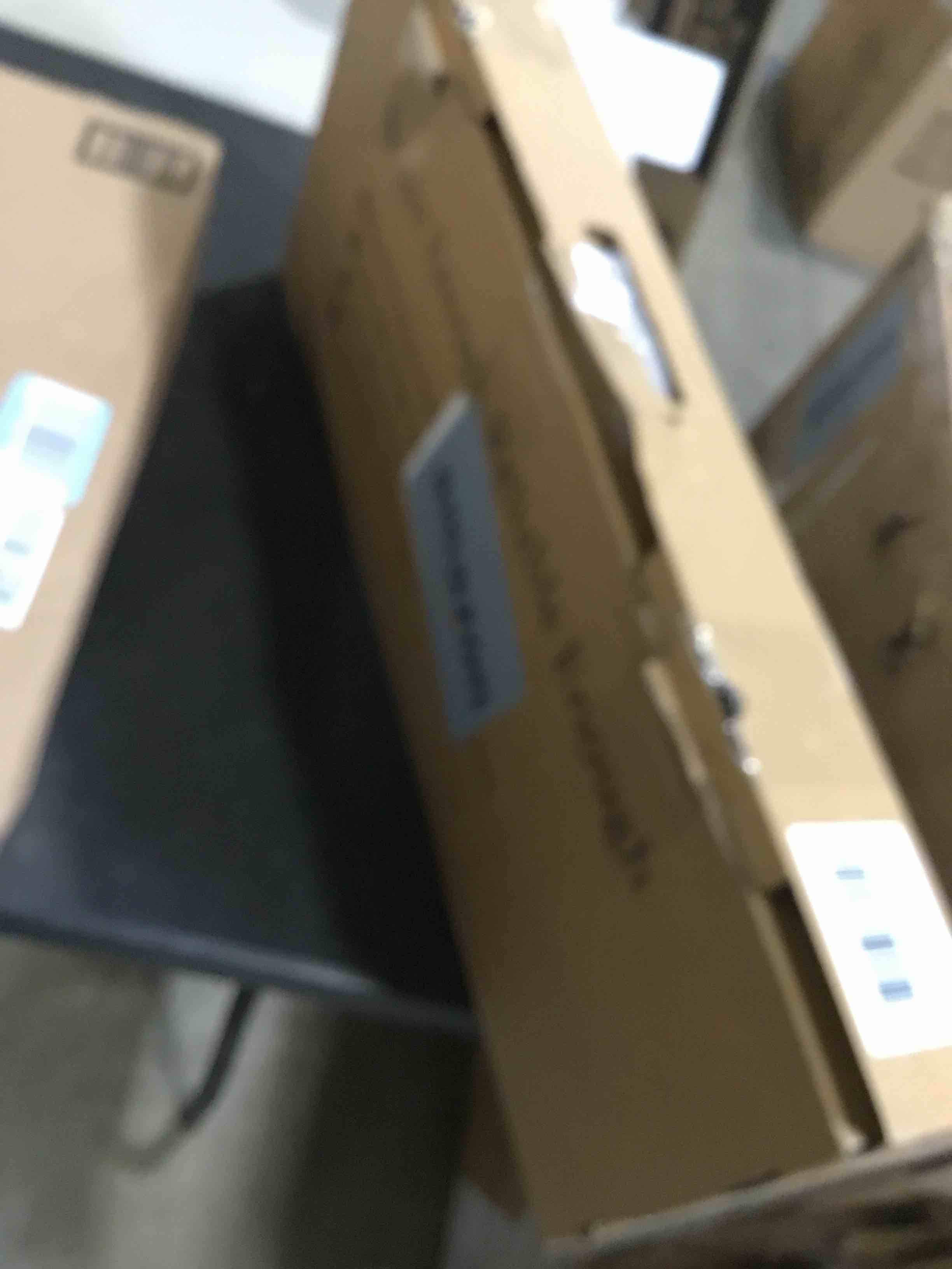 https://s3.amazonaws.com/lotting-images-prod/bidfta/TEA2804725_1748886243211.jpeg