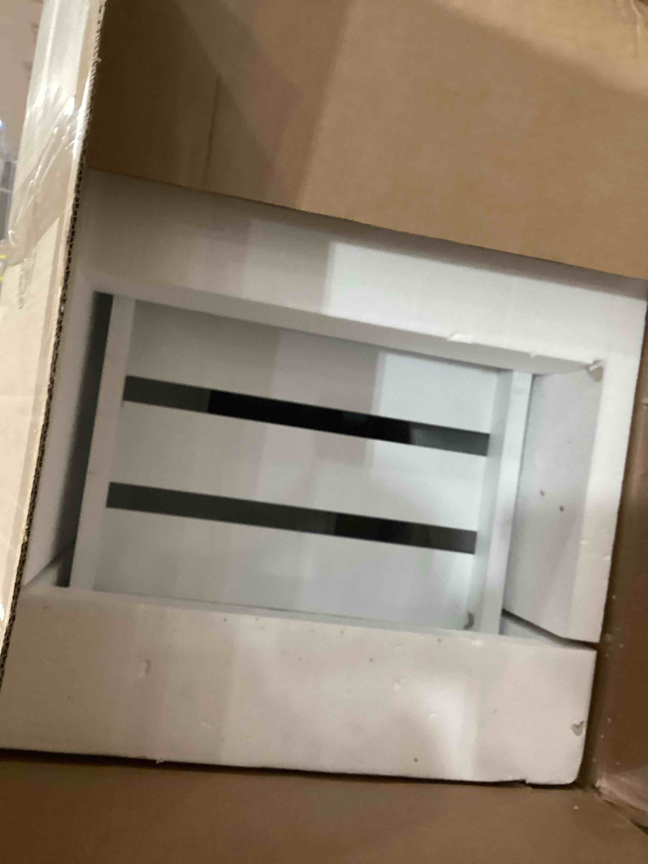 https://s3.amazonaws.com/lotting-images-prod/bidfta/TEA2806312_1749648764010.jpeg