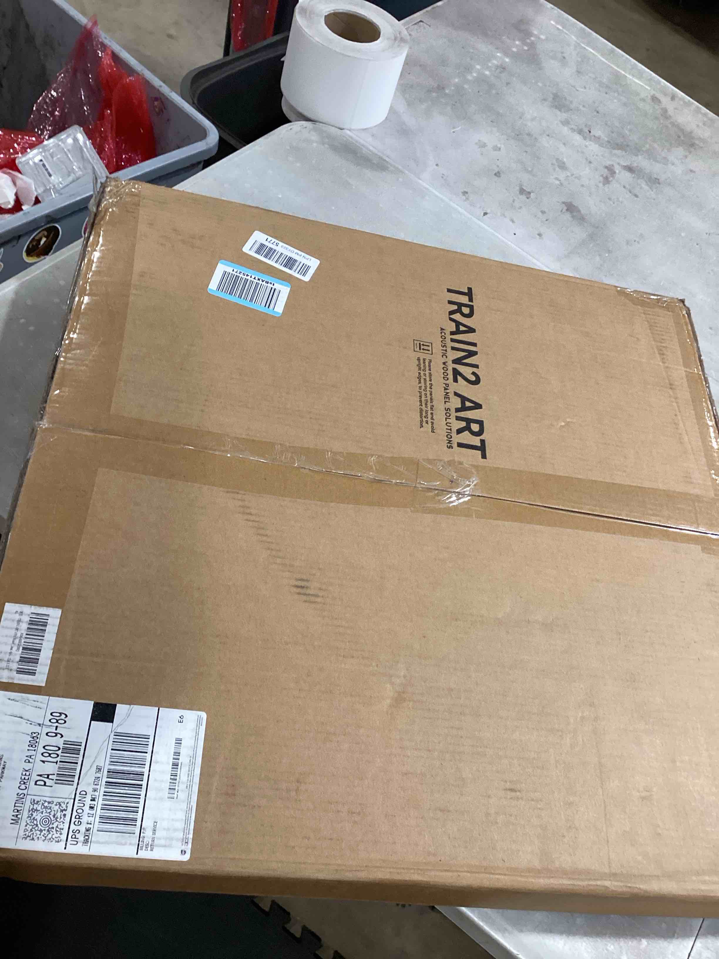 https://s3.amazonaws.com/lotting-images-prod/bidfta/TEA2806760_1754655202668.jpeg