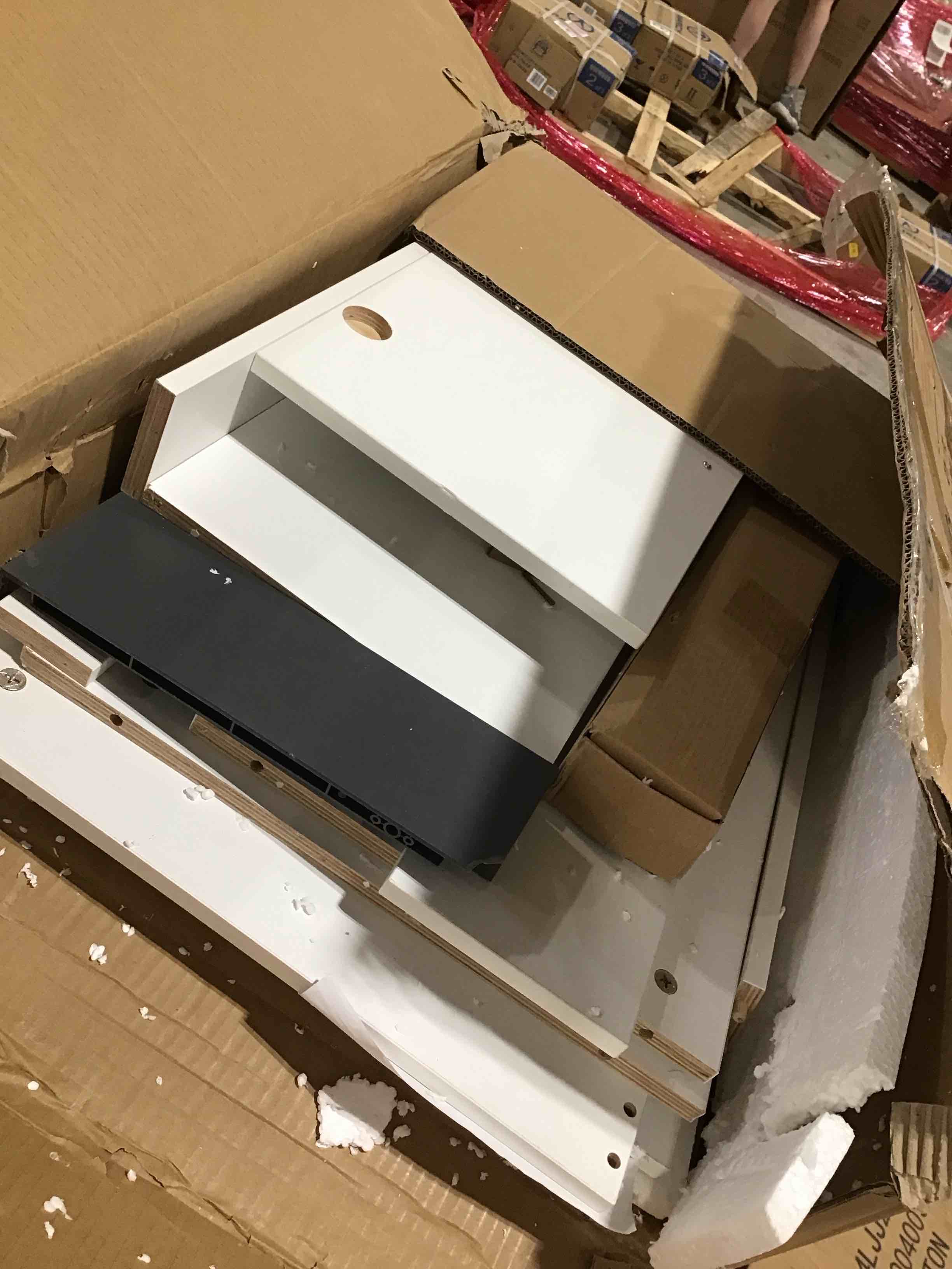 https://s3.amazonaws.com/lotting-images-prod/bidfta/TEA2806819_1750420699248.jpeg