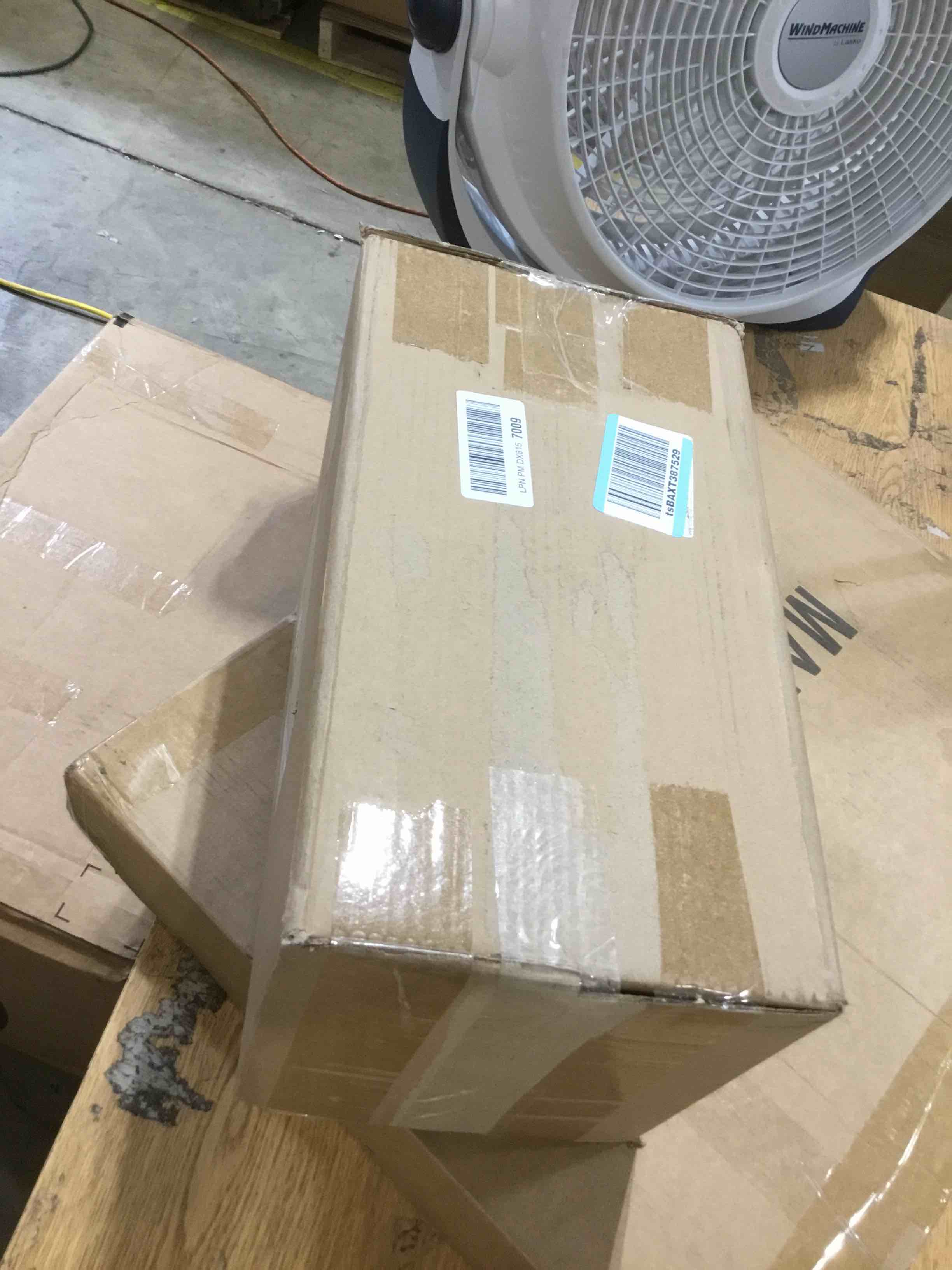 https://s3.amazonaws.com/lotting-images-prod/bidfta/TEA2806952_1750696994746.jpeg