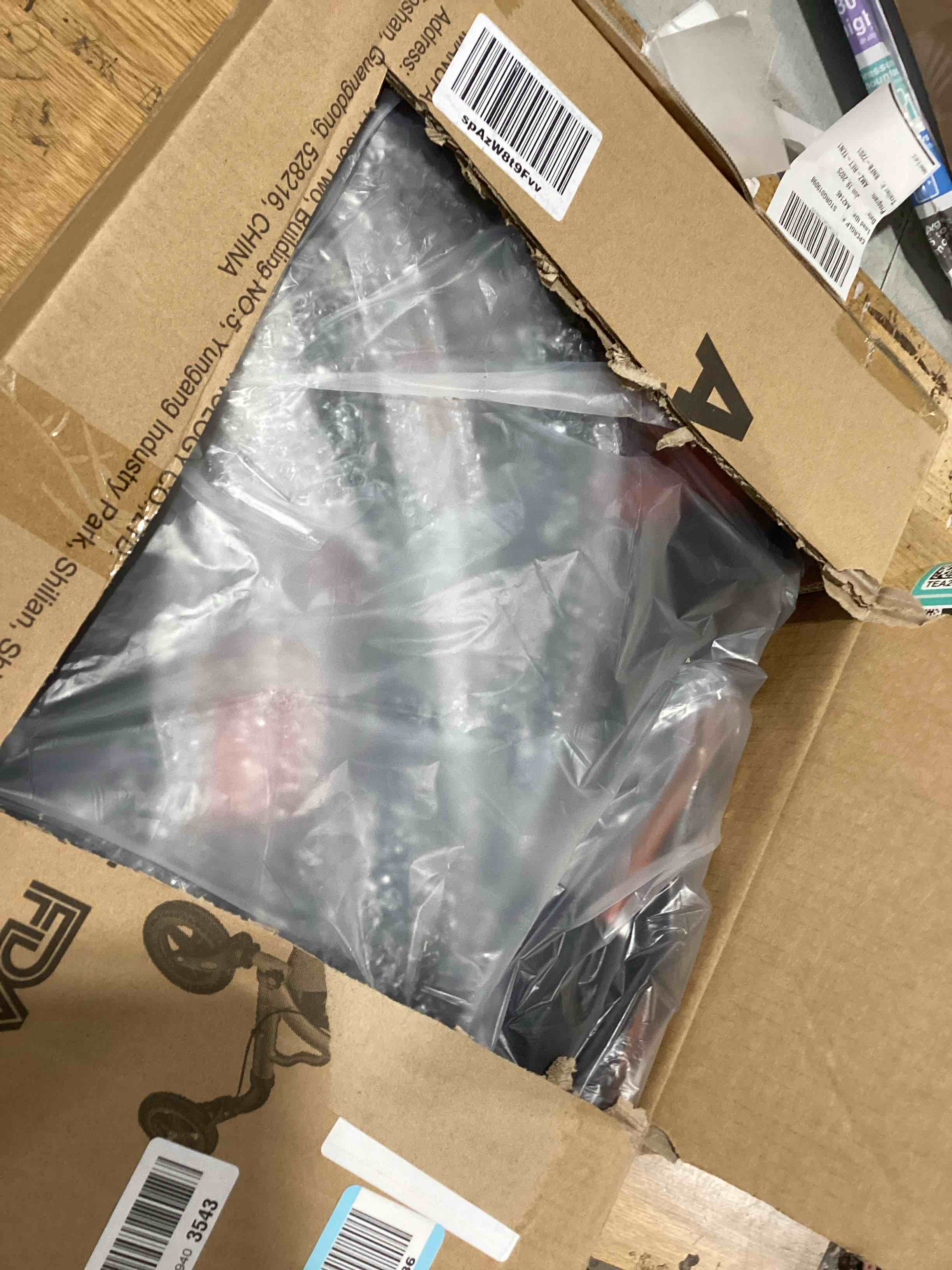 https://s3.amazonaws.com/lotting-images-prod/bidfta/TEA2806995_1750767470476.jpeg
