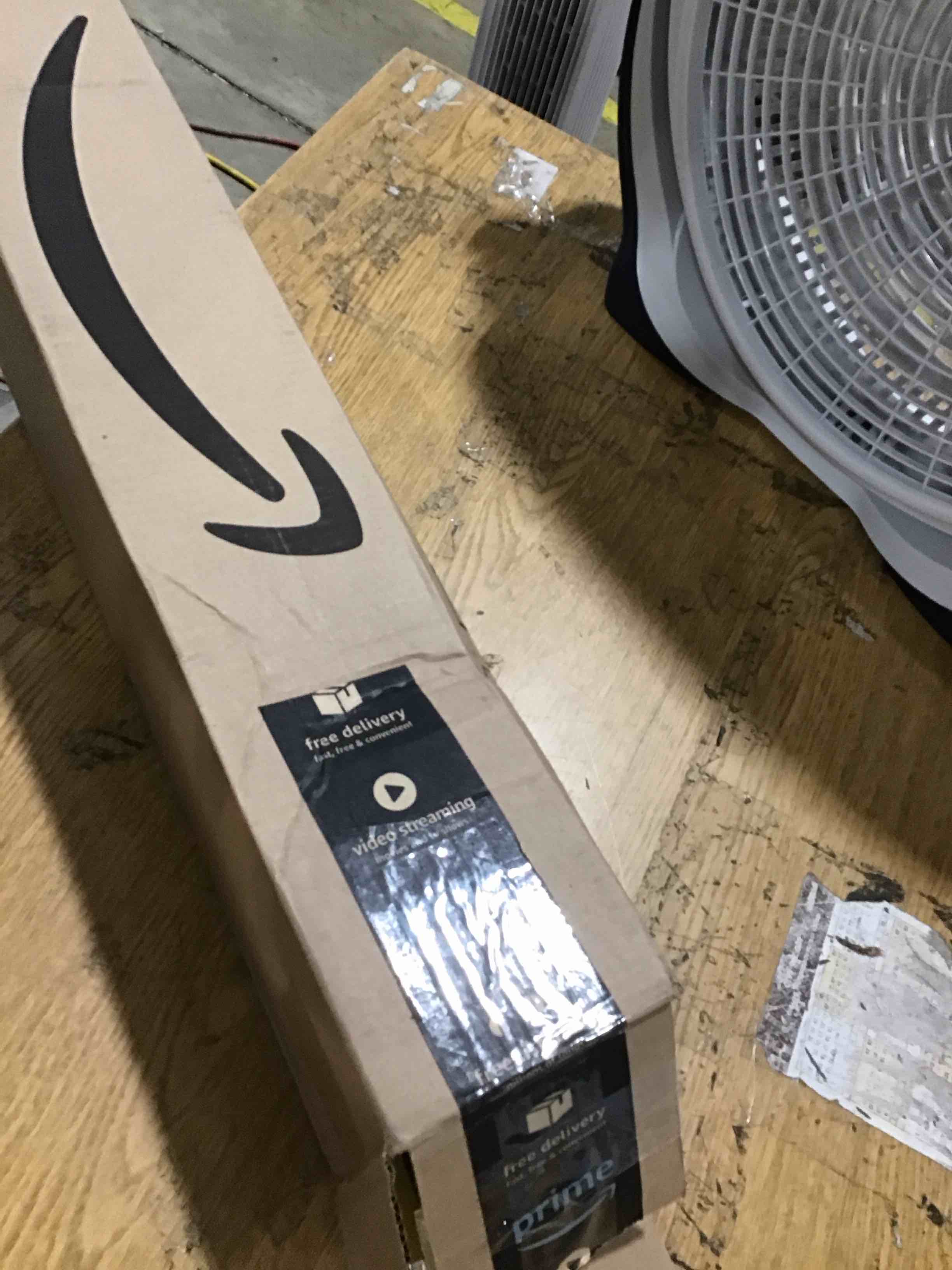 https://s3.amazonaws.com/lotting-images-prod/bidfta/TEA2807334_1751888406969.jpeg