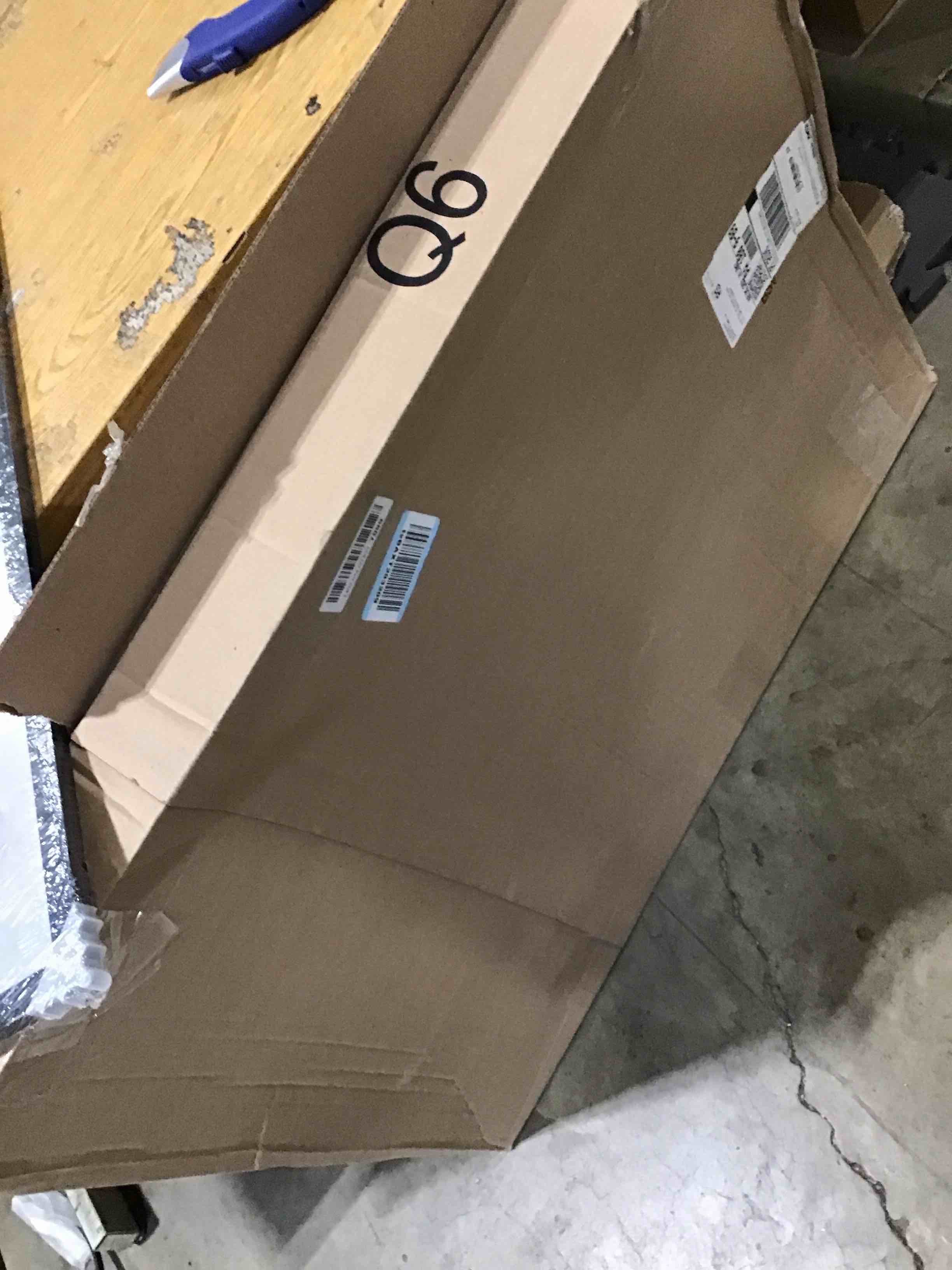 https://s3.amazonaws.com/lotting-images-prod/bidfta/TEA2807341_1751892609752.jpeg