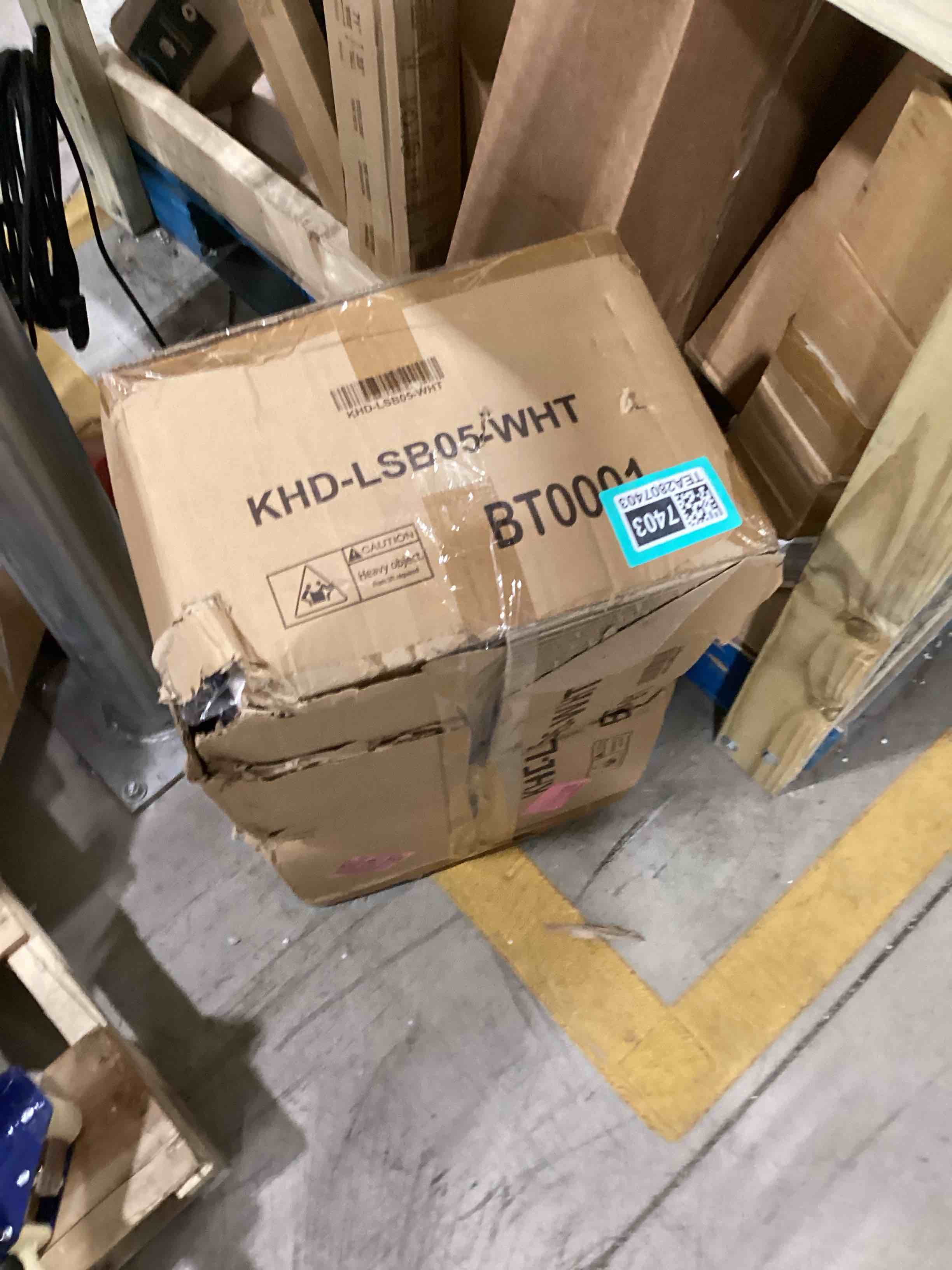 https://s3.amazonaws.com/lotting-images-prod/bidfta/TEA2807403_1752094852331.jpeg