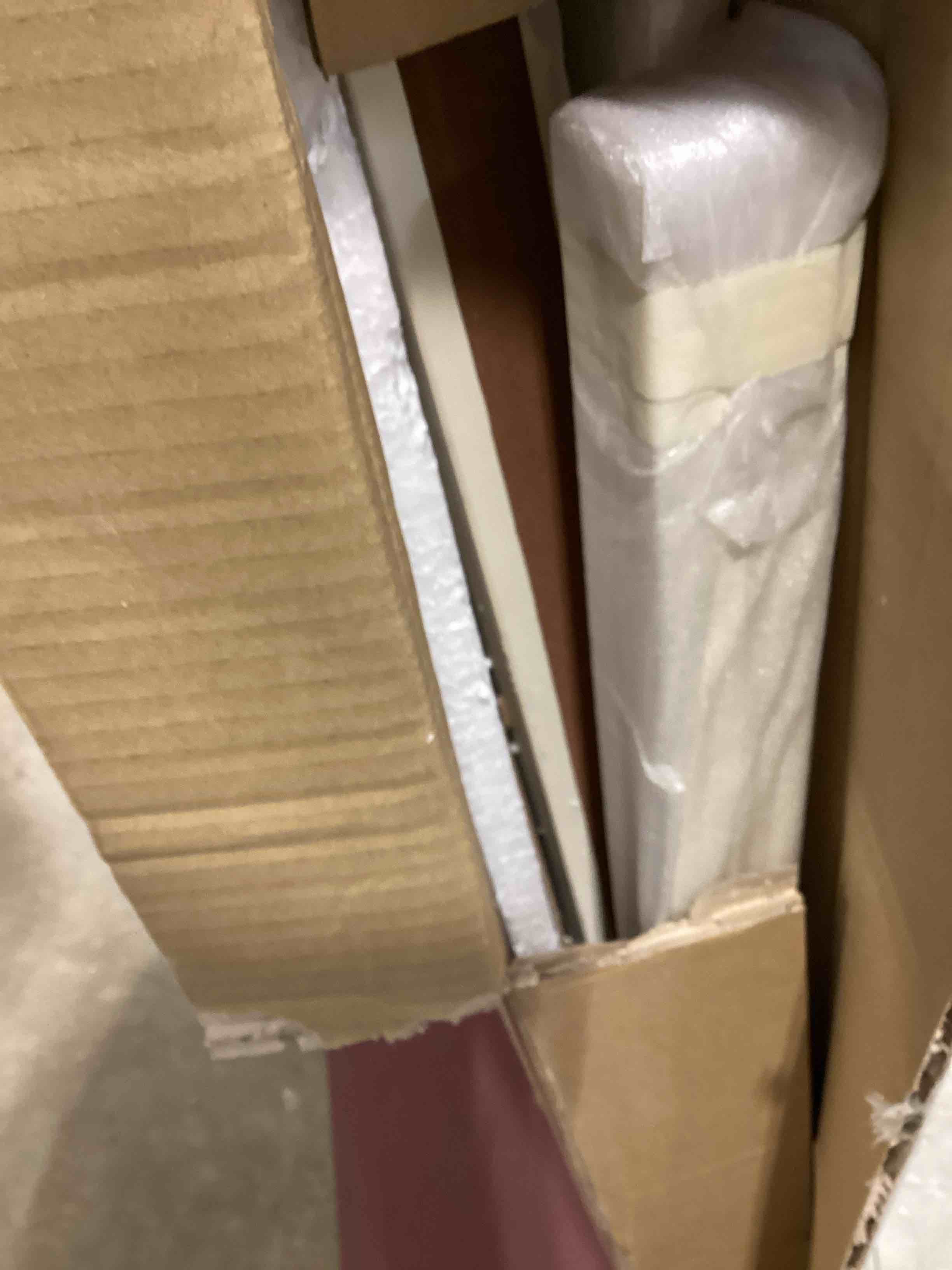 https://s3.amazonaws.com/lotting-images-prod/bidfta/TEA2807607_1752236331207.jpeg