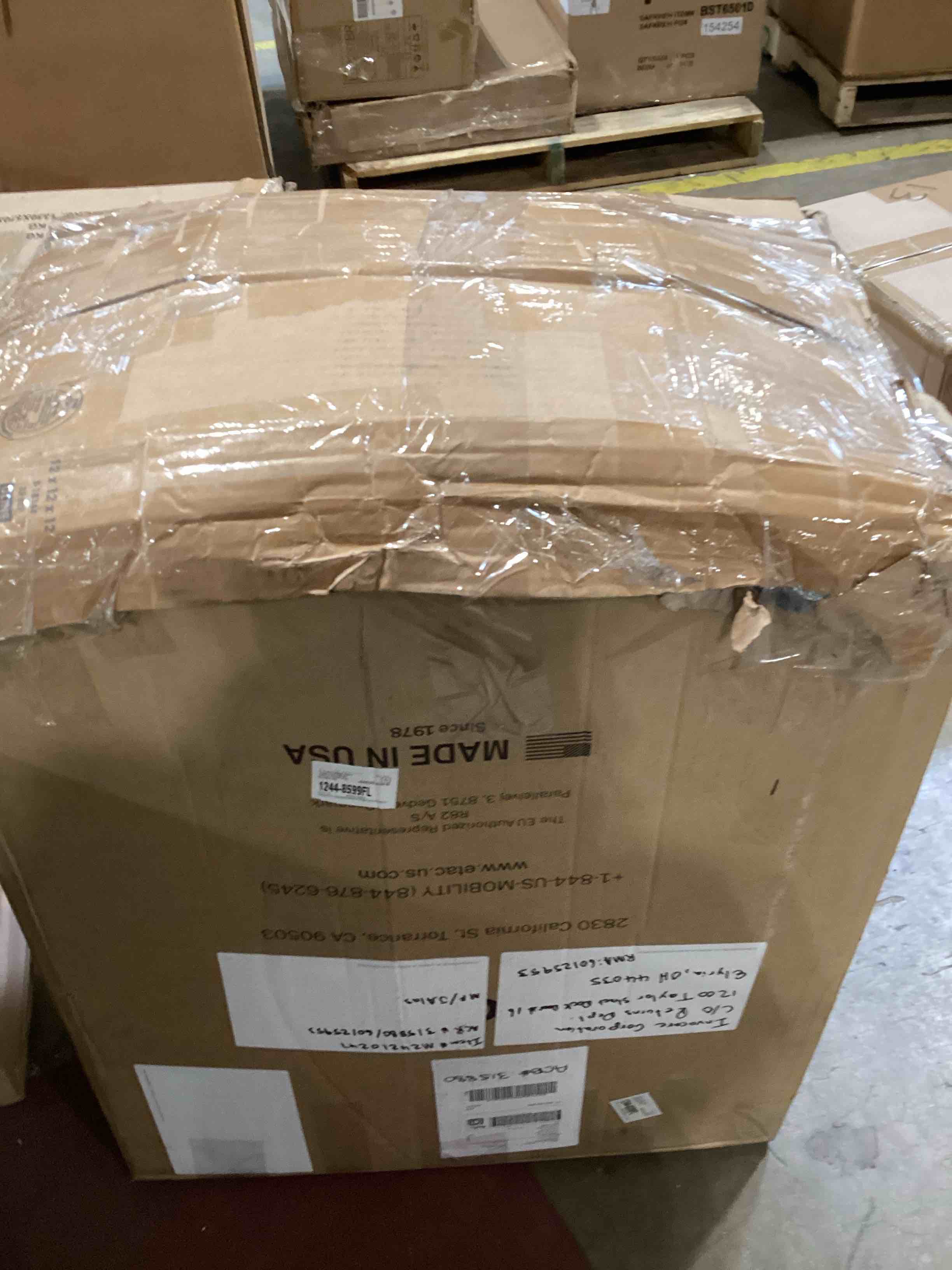 https://s3.amazonaws.com/lotting-images-prod/bidfta/TEA2807718_1752508355147.jpeg