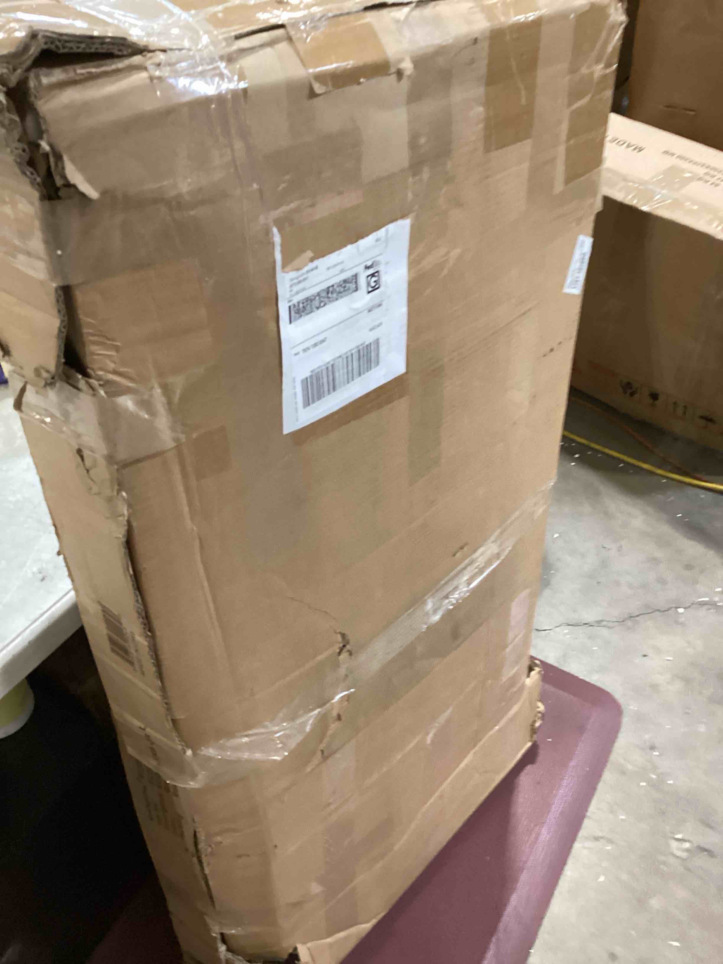 https://s3.amazonaws.com/lotting-images-prod/bidfta/TEA2807738_1752517177998.jpeg