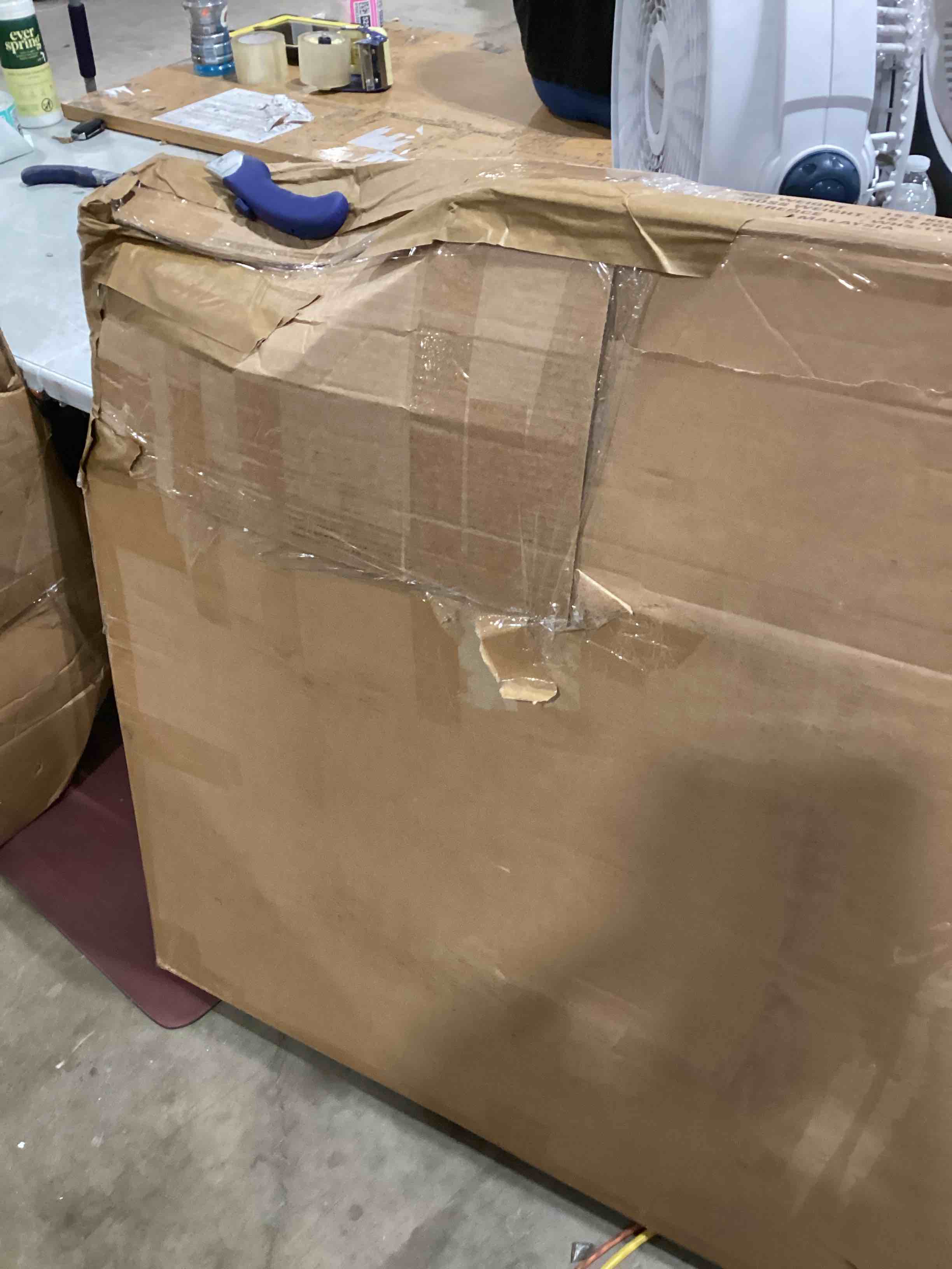 https://s3.amazonaws.com/lotting-images-prod/bidfta/TEA2807854_1752666552234.jpeg