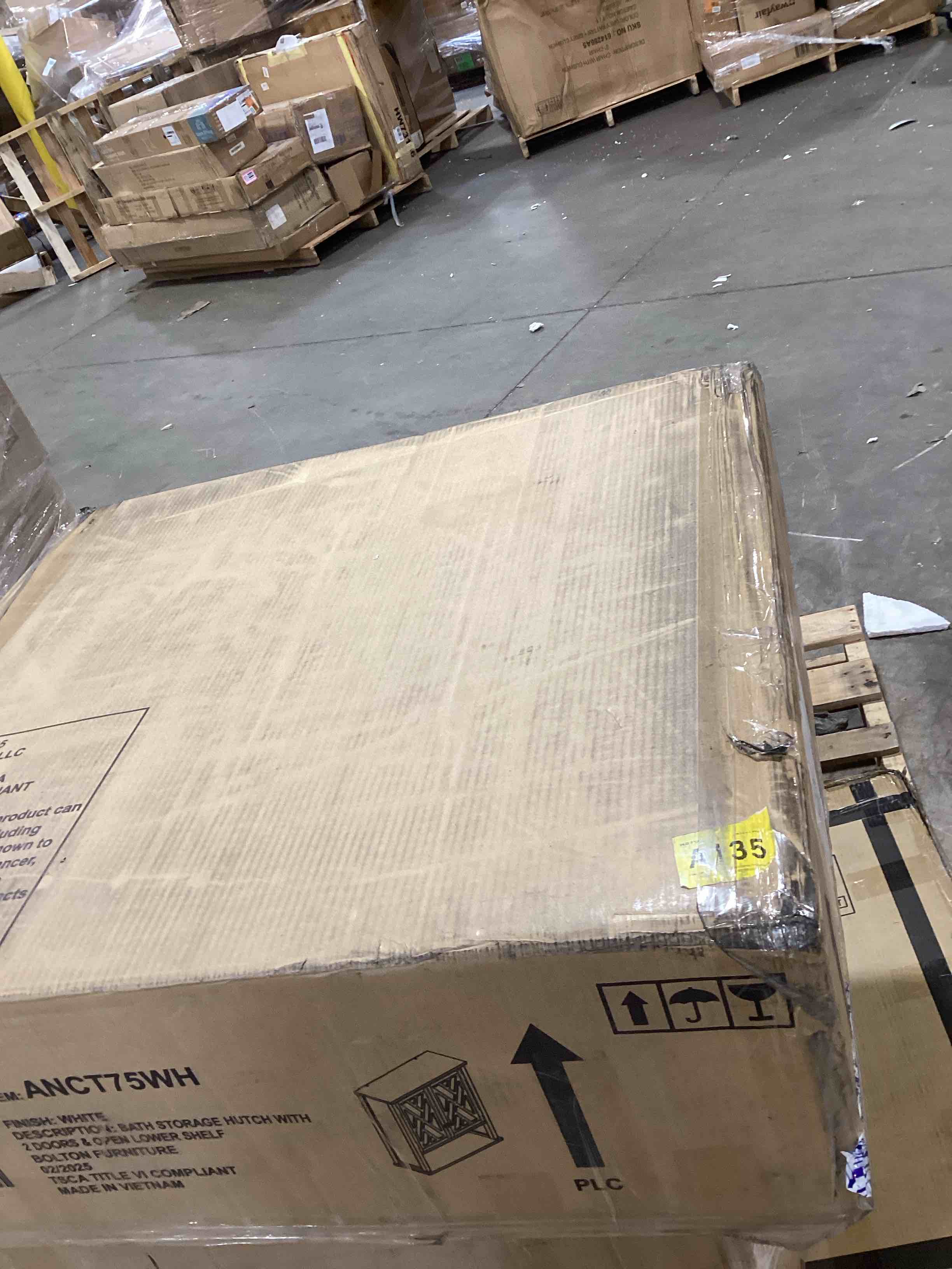 https://s3.amazonaws.com/lotting-images-prod/bidfta/TEA2808001_1752769947525.jpeg