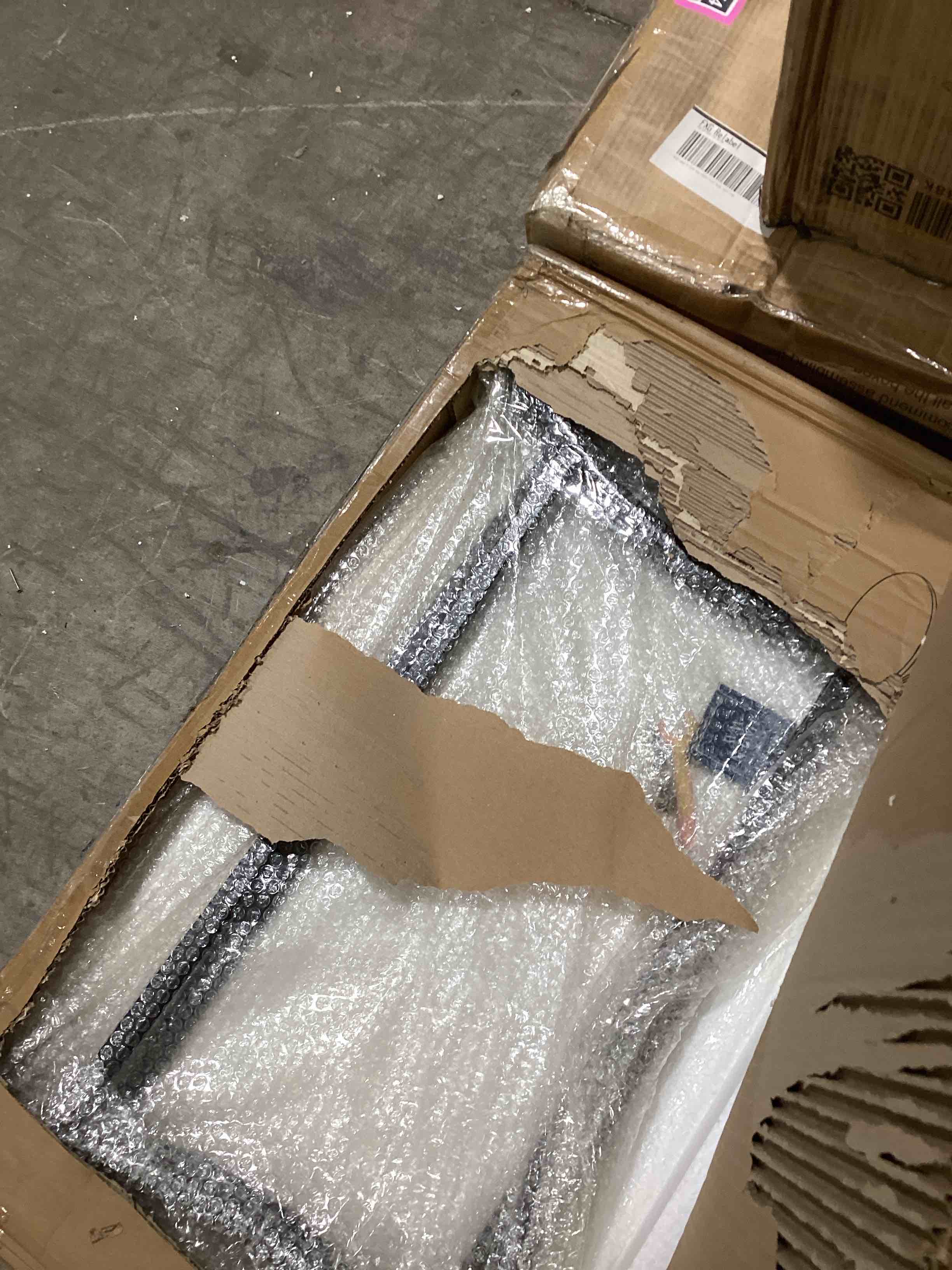 https://s3.amazonaws.com/lotting-images-prod/bidfta/TEA2808052_1752840856873.jpeg