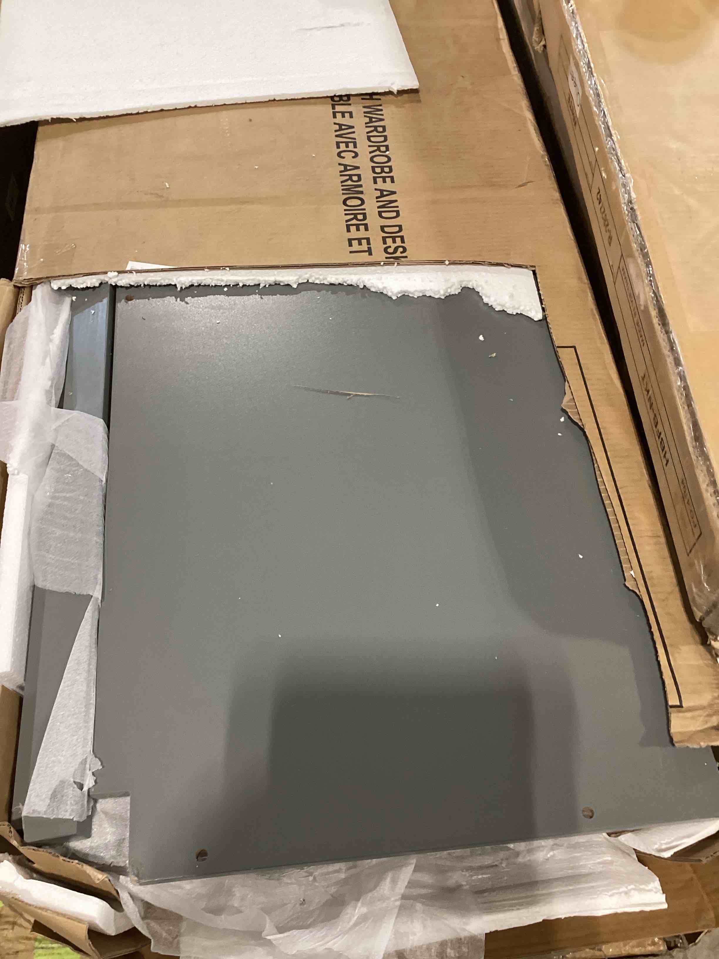 https://s3.amazonaws.com/lotting-images-prod/bidfta/TEA2808183_1753121869229.jpeg