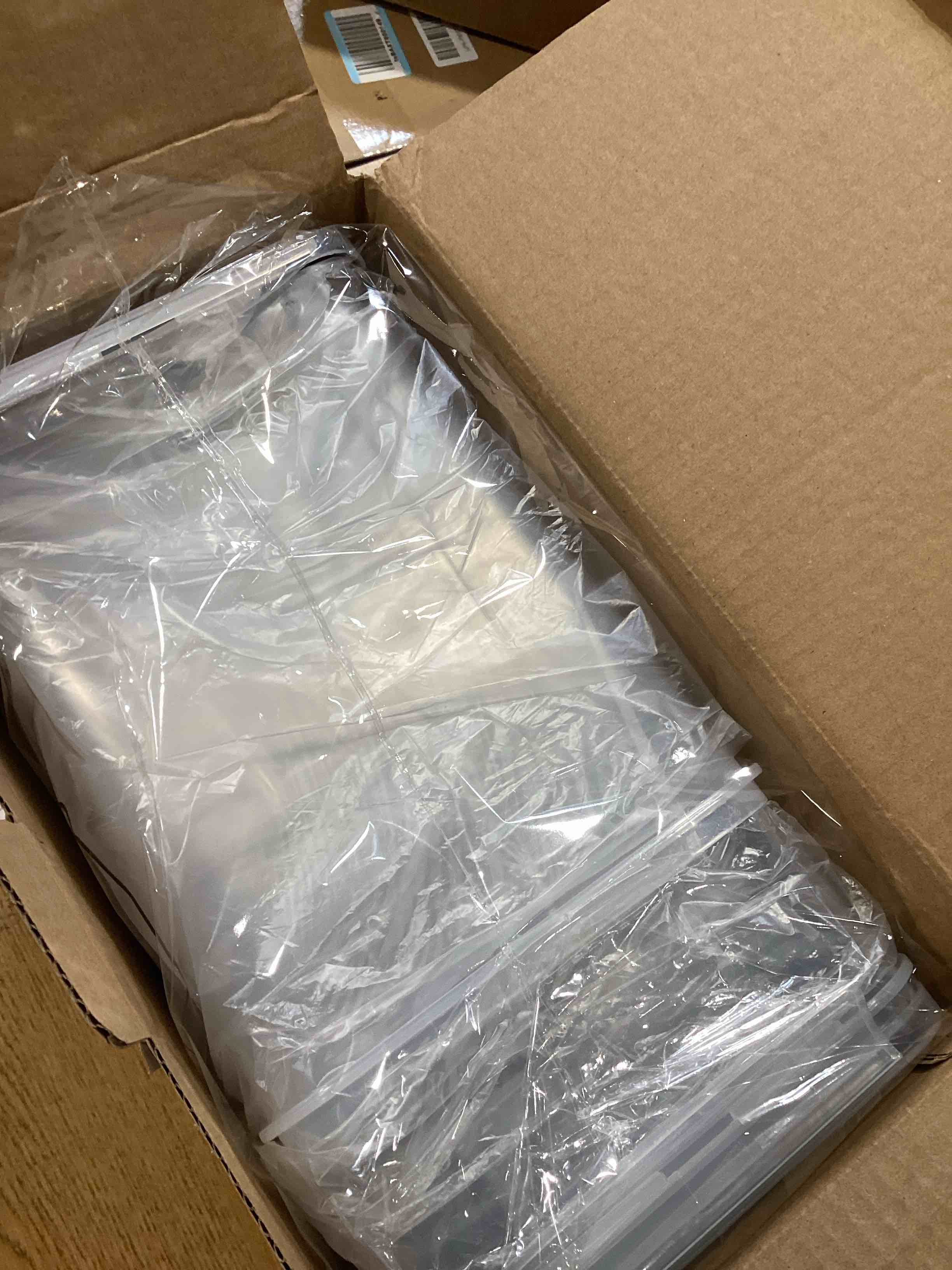https://s3.amazonaws.com/lotting-images-prod/bidfta/TEA2809136_1748960223907.jpeg