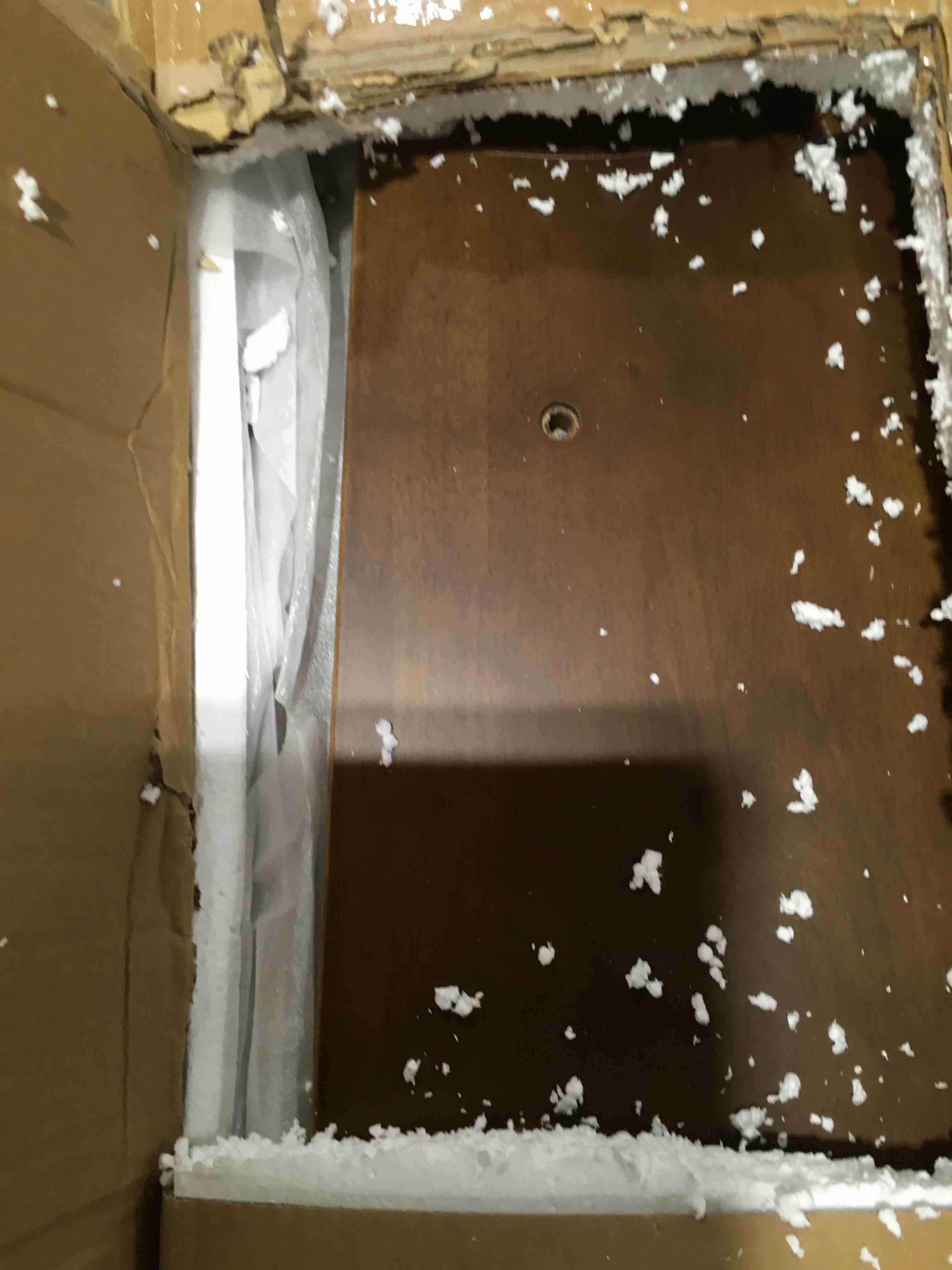 https://s3.amazonaws.com/lotting-images-prod/bidfta/TEA2810595_1750184741716.jpeg