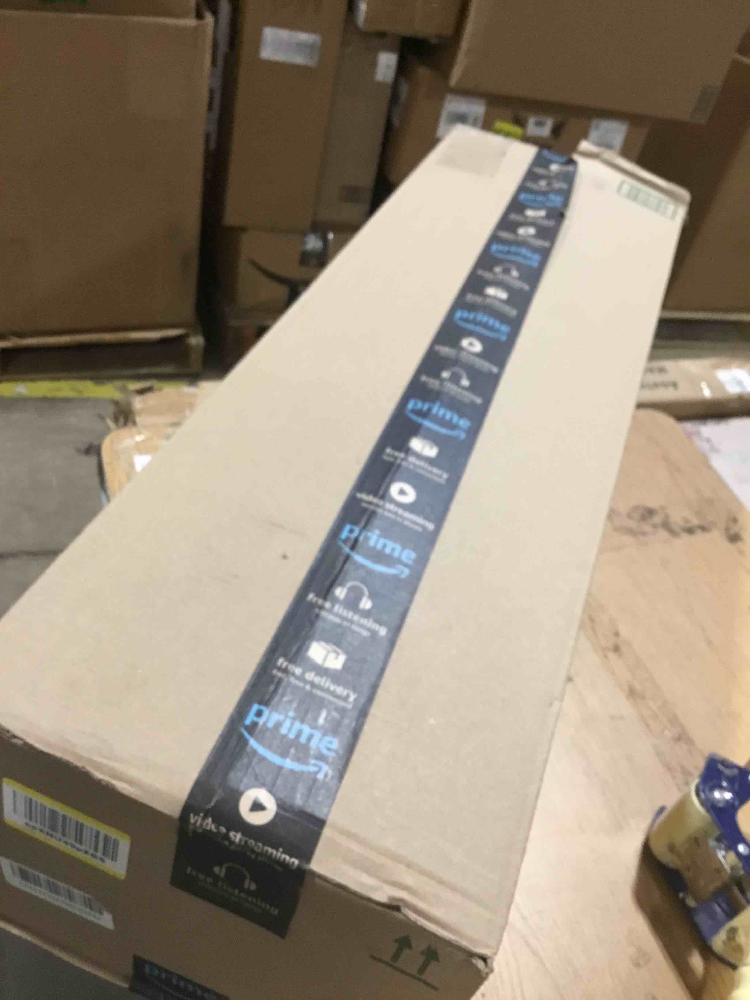 https://s3.amazonaws.com/lotting-images-prod/bidfta/TEA2810851_1750360324372.jpeg