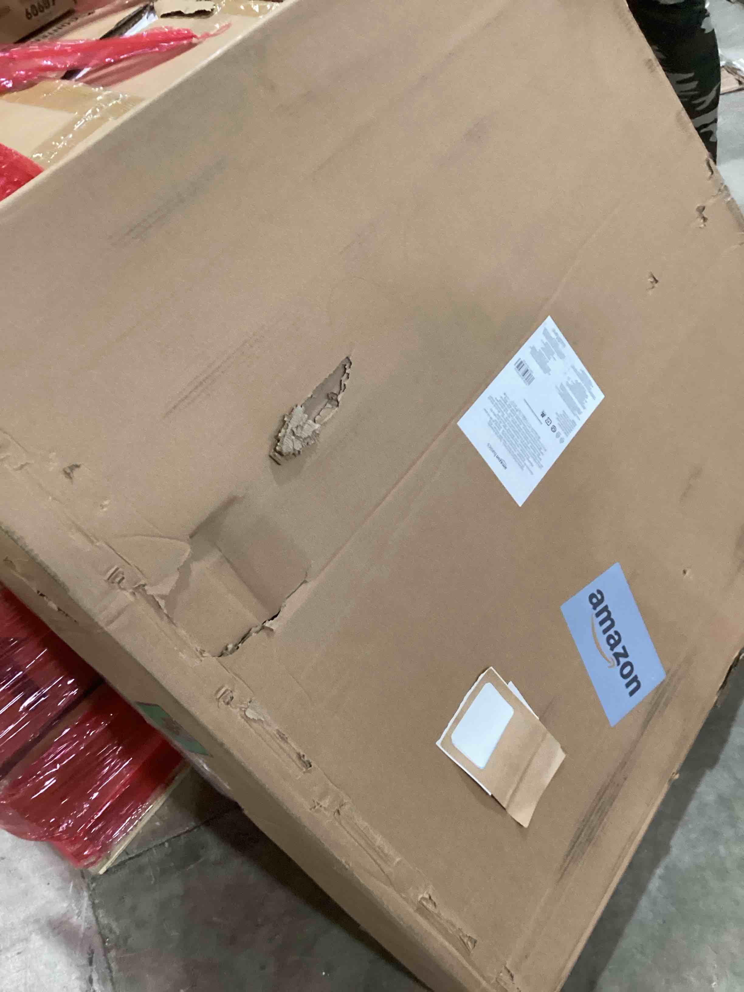 https://s3.amazonaws.com/lotting-images-prod/bidfta/TEA2810882_1750423596108.jpeg
